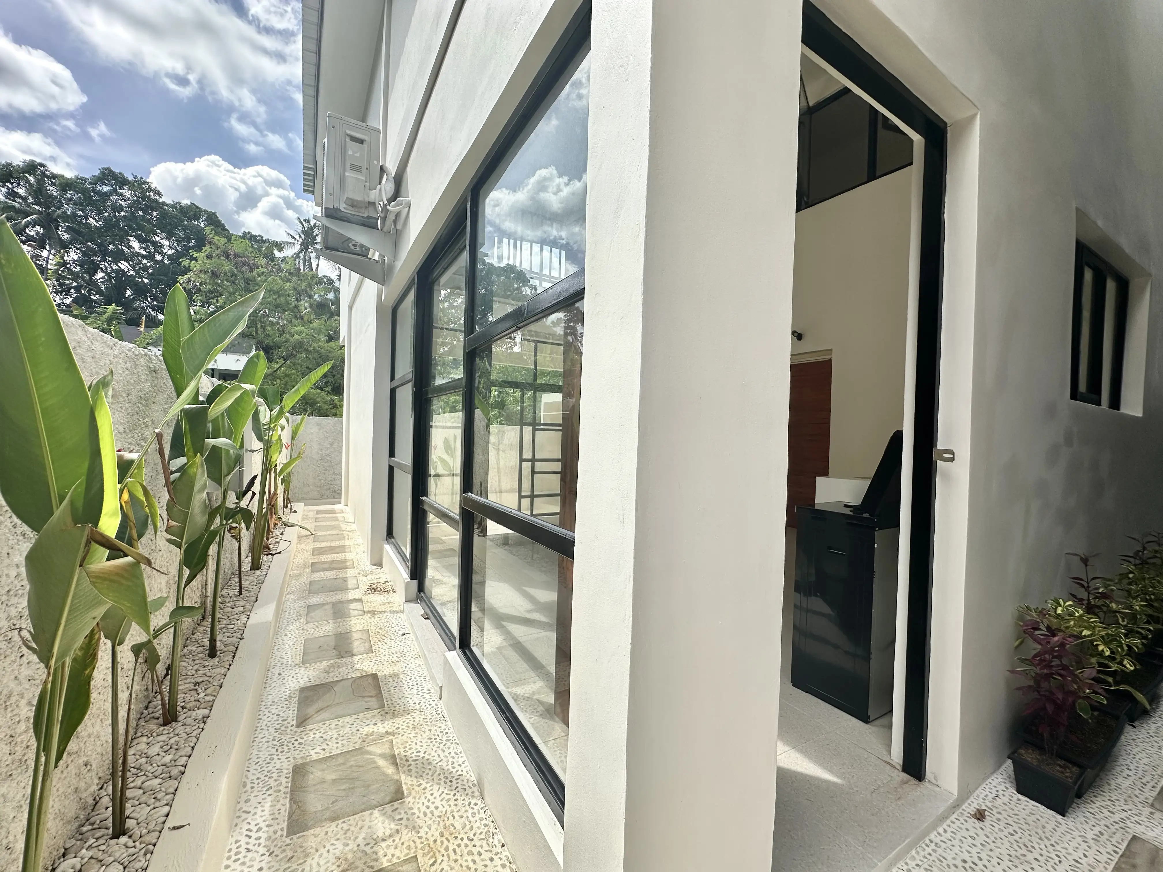 Villa 73m² in Indonesia, Ubud. Priced at 121250$ rent photo-11