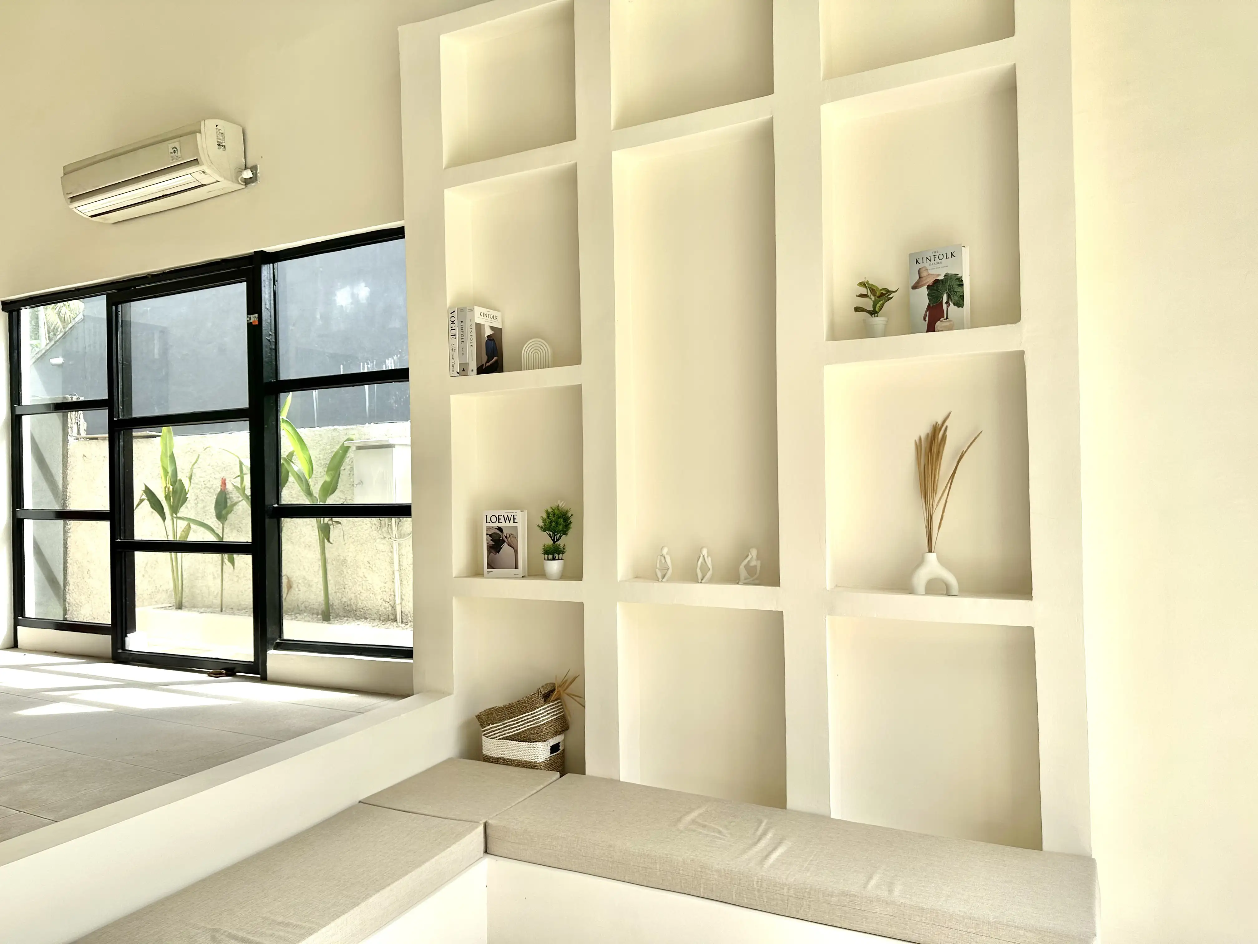 Villa 73m² in Indonesia, Ubud. Priced at 121250$ rent photo-12