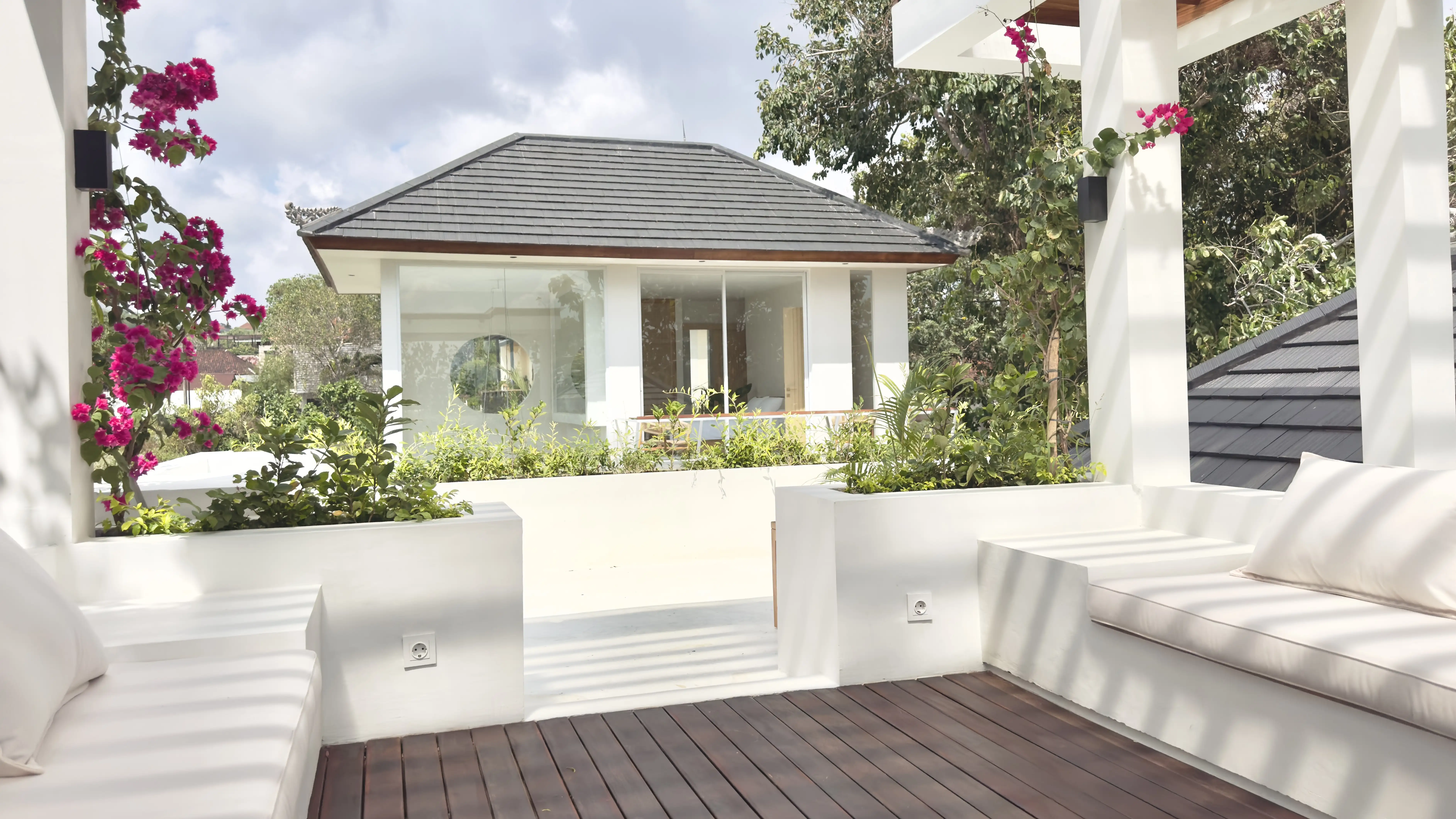 Villa 202m² in Indonesia, Bukit. Priced at 350000$ rent photo-4