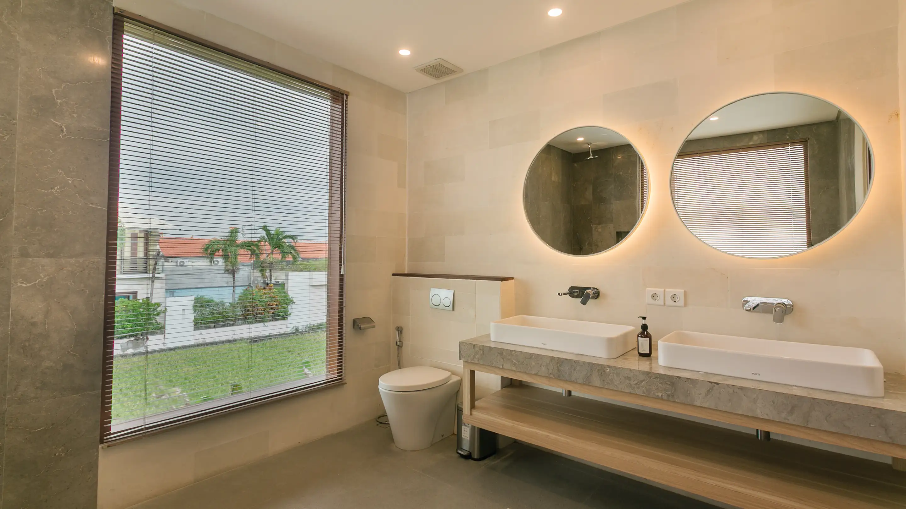 Villa 200m² in Indonesia, Canggu. Priced at 36130$ rent photo-3