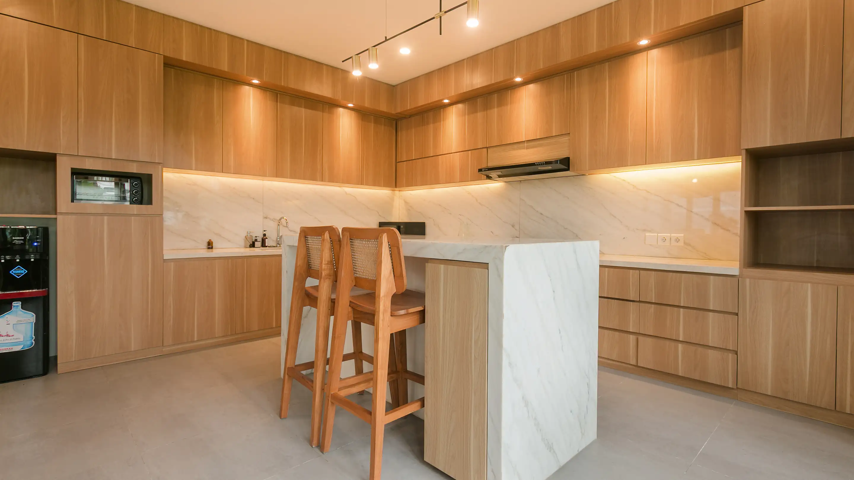 Villa 200m² in Indonesia, Canggu. Priced at 36130$ rent photo-27