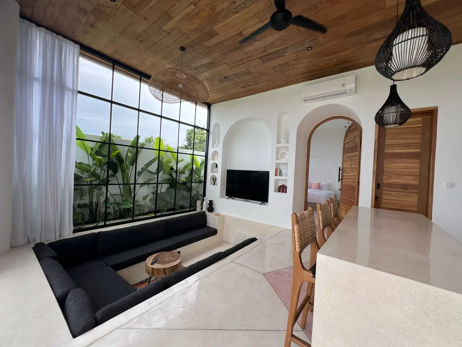 Villa 65m² in Indonesia, Bukit. Priced at 149000$ rent photo-11