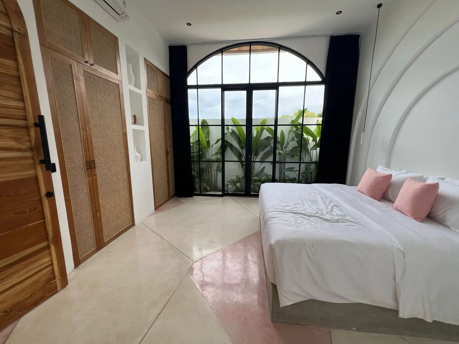 Villa 65m² in Indonesia, Bukit. Priced at 149000$ rent photo-16