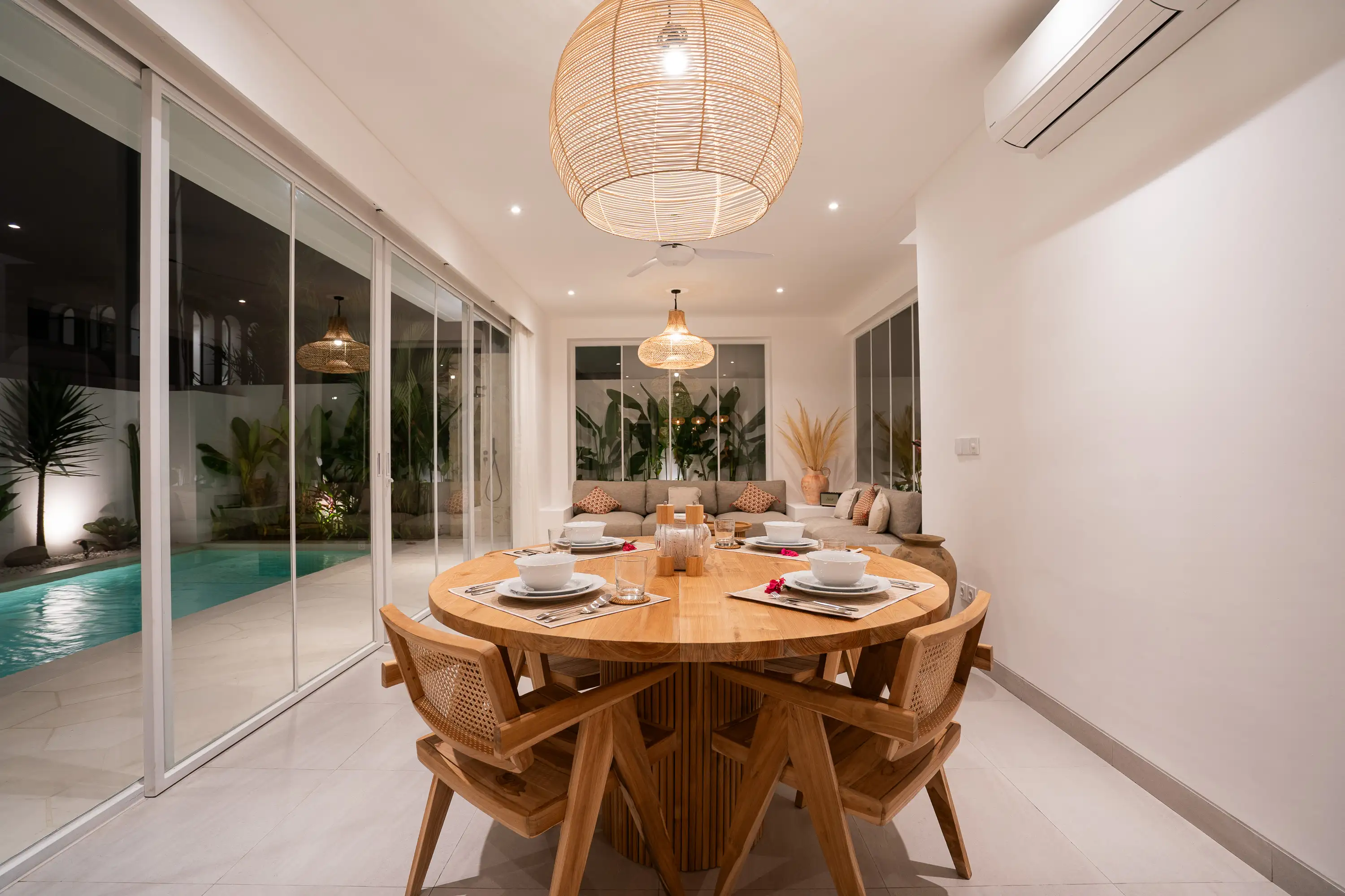 Villa 147m² in Indonesia, Canggu. Priced at 299000$ rent photo-10