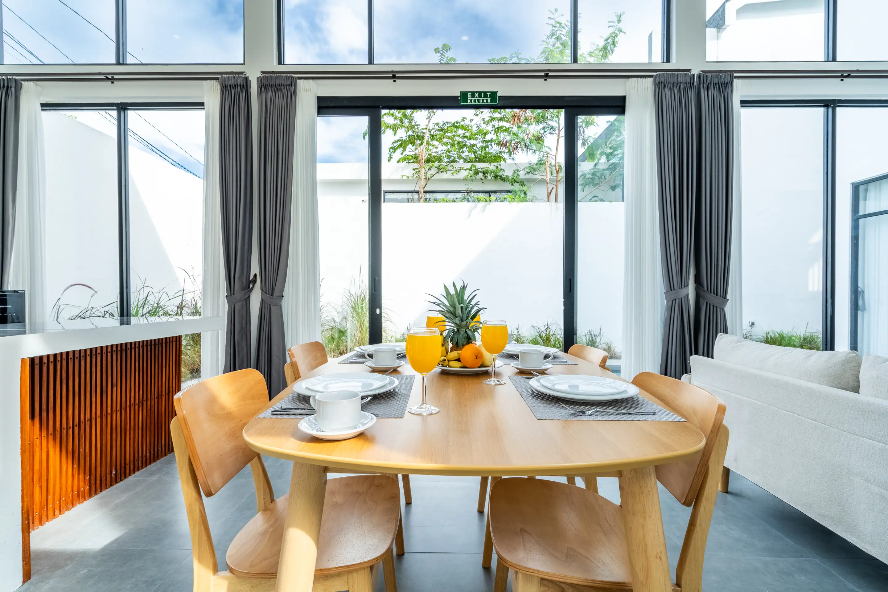 Villa 144m² in Indonesia, Canggu. Priced at 130000$ rent photo-23