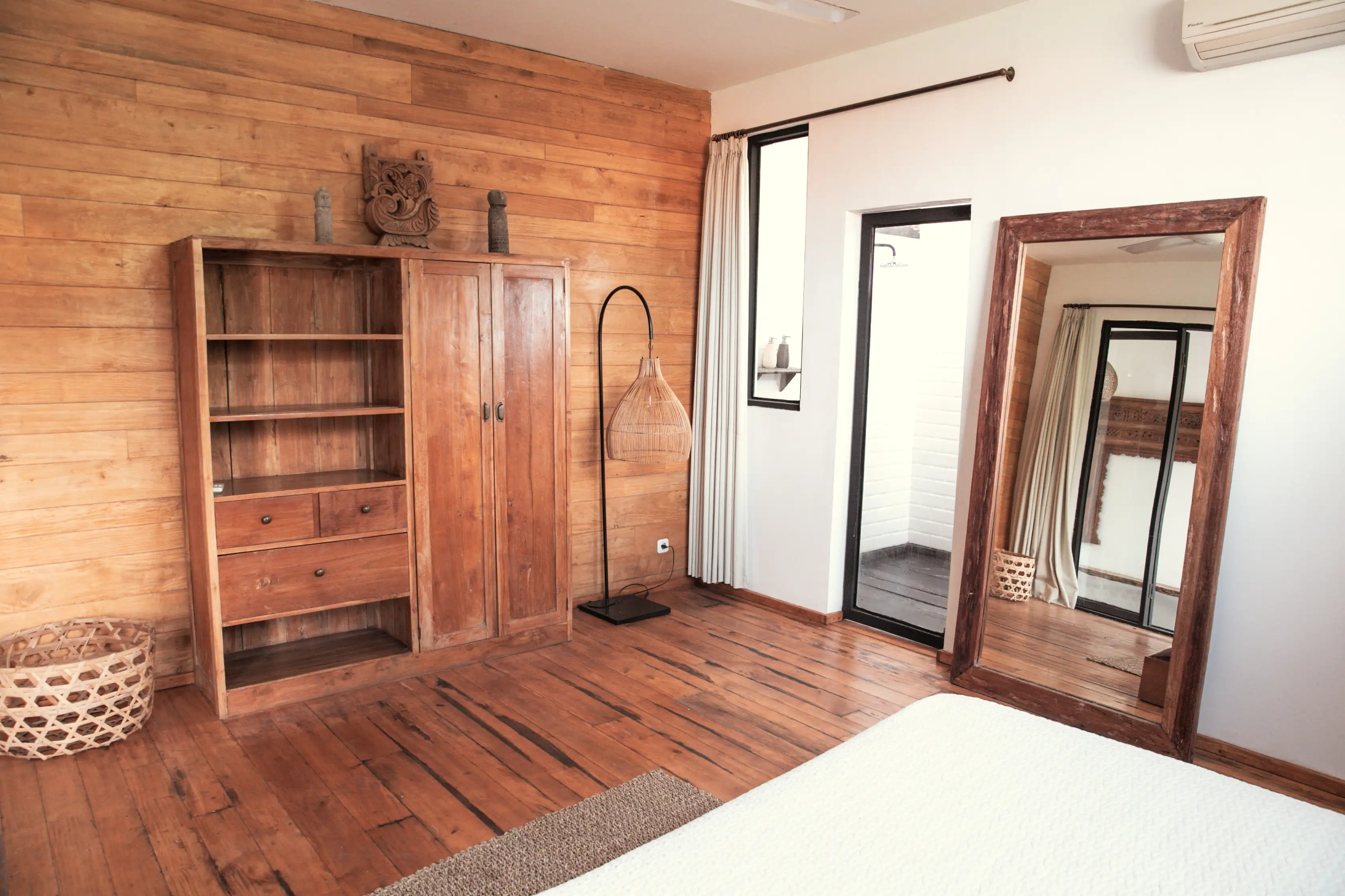 Villa 180m² in Indonesia, Canggu. Priced at 42370$ rent photo-17