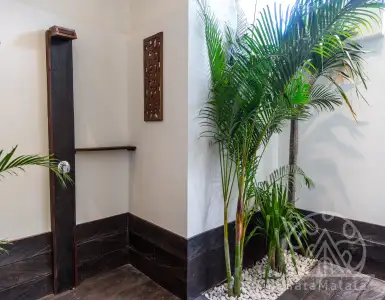 Rent in Indonesia for 42370$