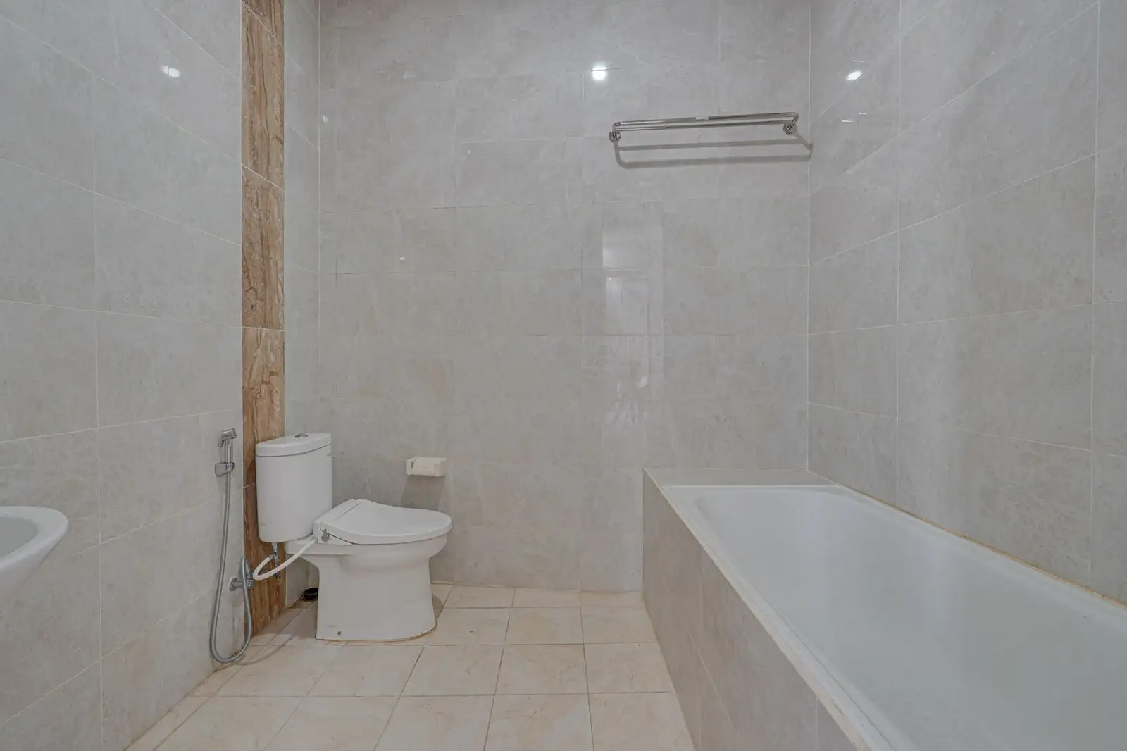 Villa 200m² in Indonesia, Sanur. Priced at 23090$ rent photo-1