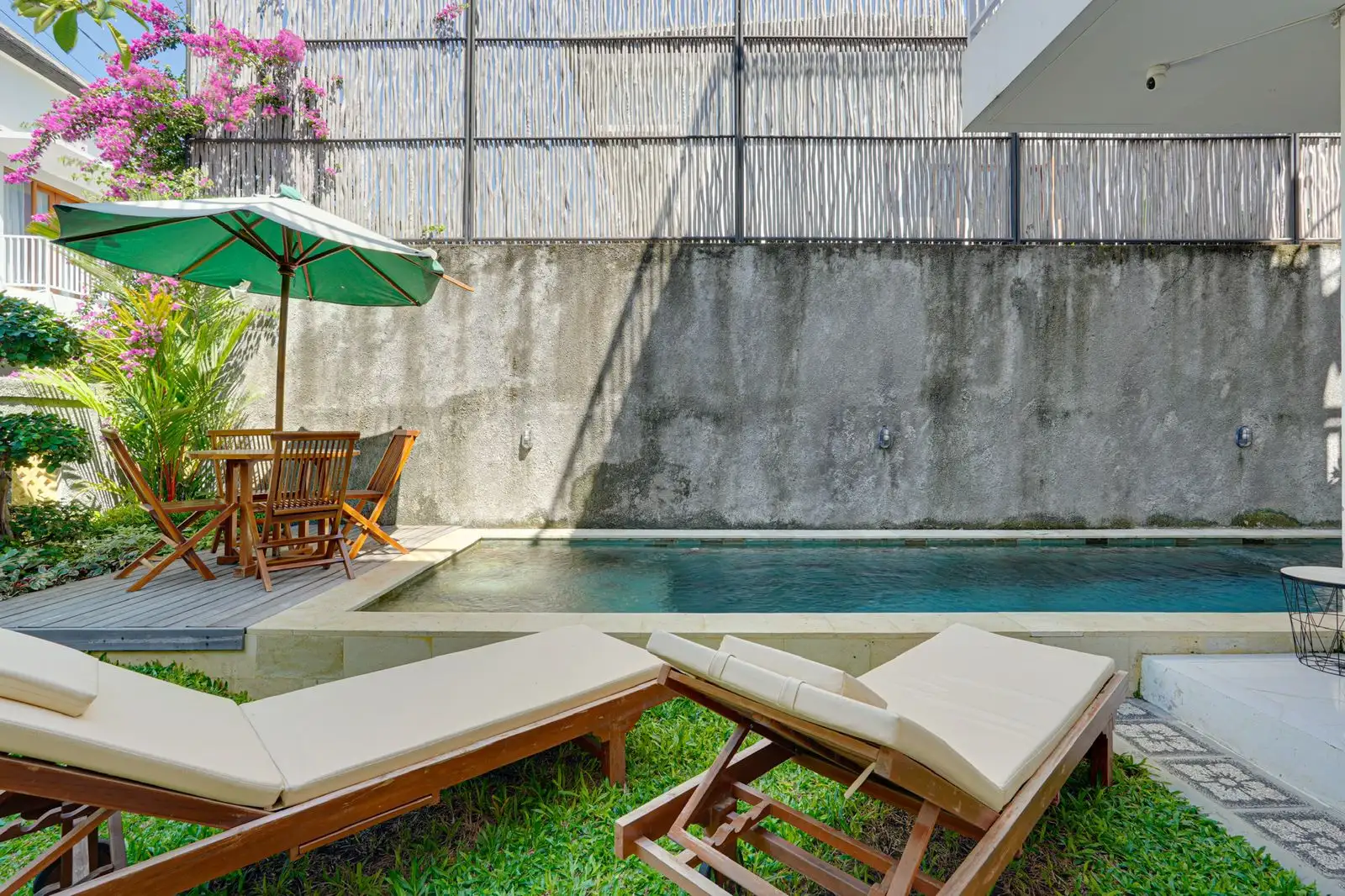 Villa 200m² in Indonesia, Sanur. Priced at 23090$ rent photo-12