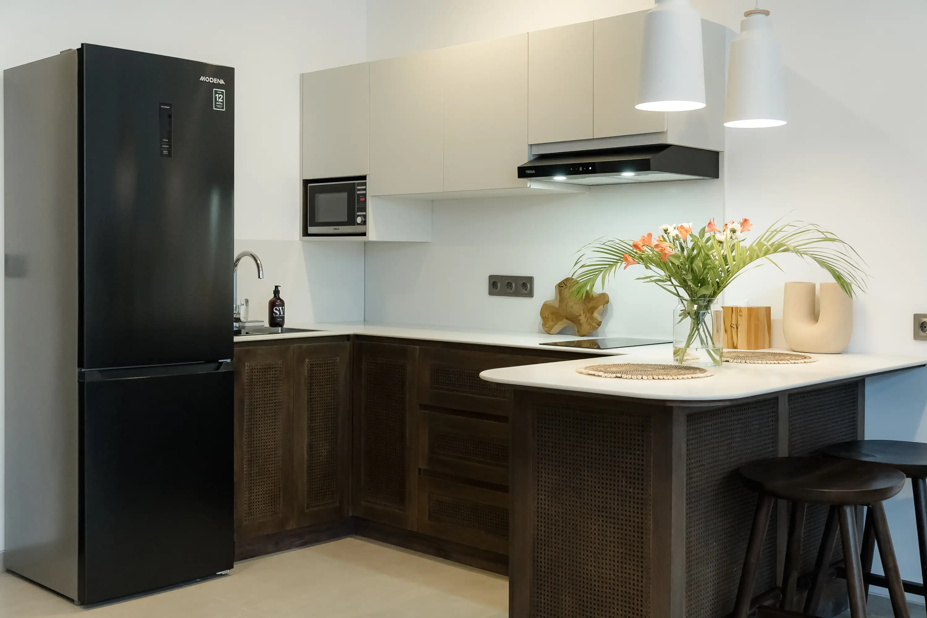 Flat 40m² in Indonesia, Canggu. Priced at 150000$ rent photo-8