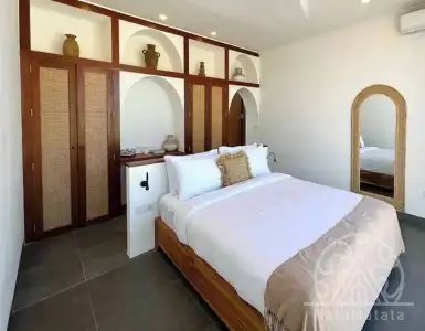 Buy in Indonesia for 325000$