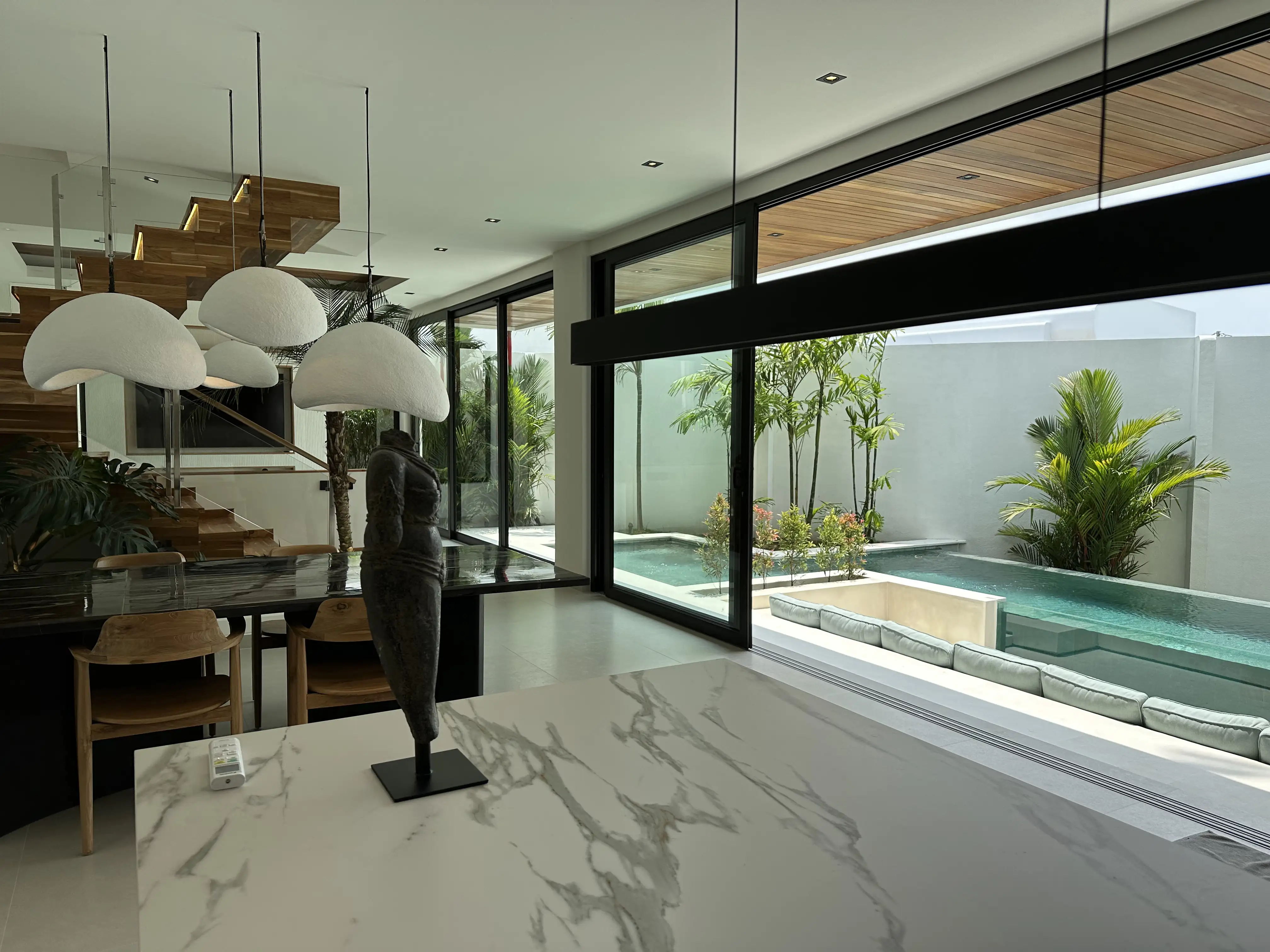 Villa 280m² in Indonesia, Canggu. Priced at 403025$ rent photo-17