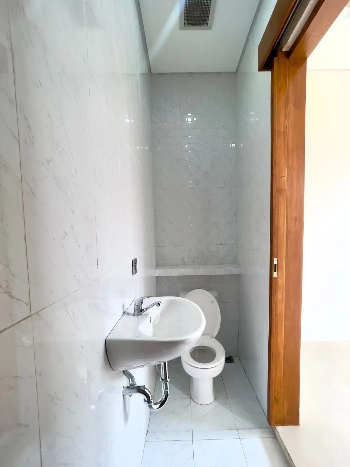 Villa 70m² in Indonesia, Kerobokan. Priced at 94942$ rent photo-9