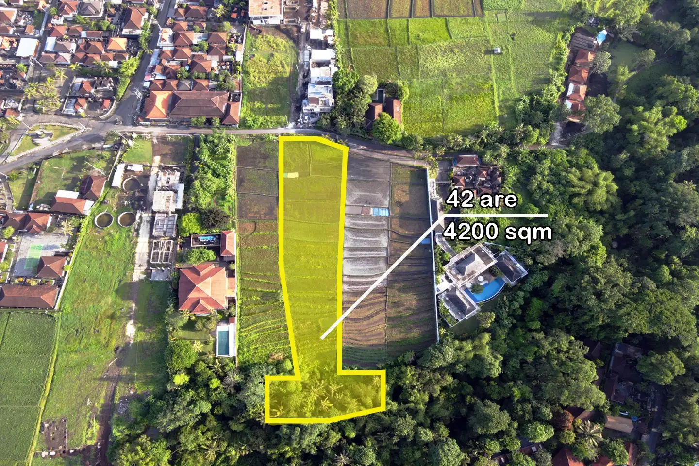 Land 0m² in Indonesia, Tabanan. Priced at 612840$ rent photo-5