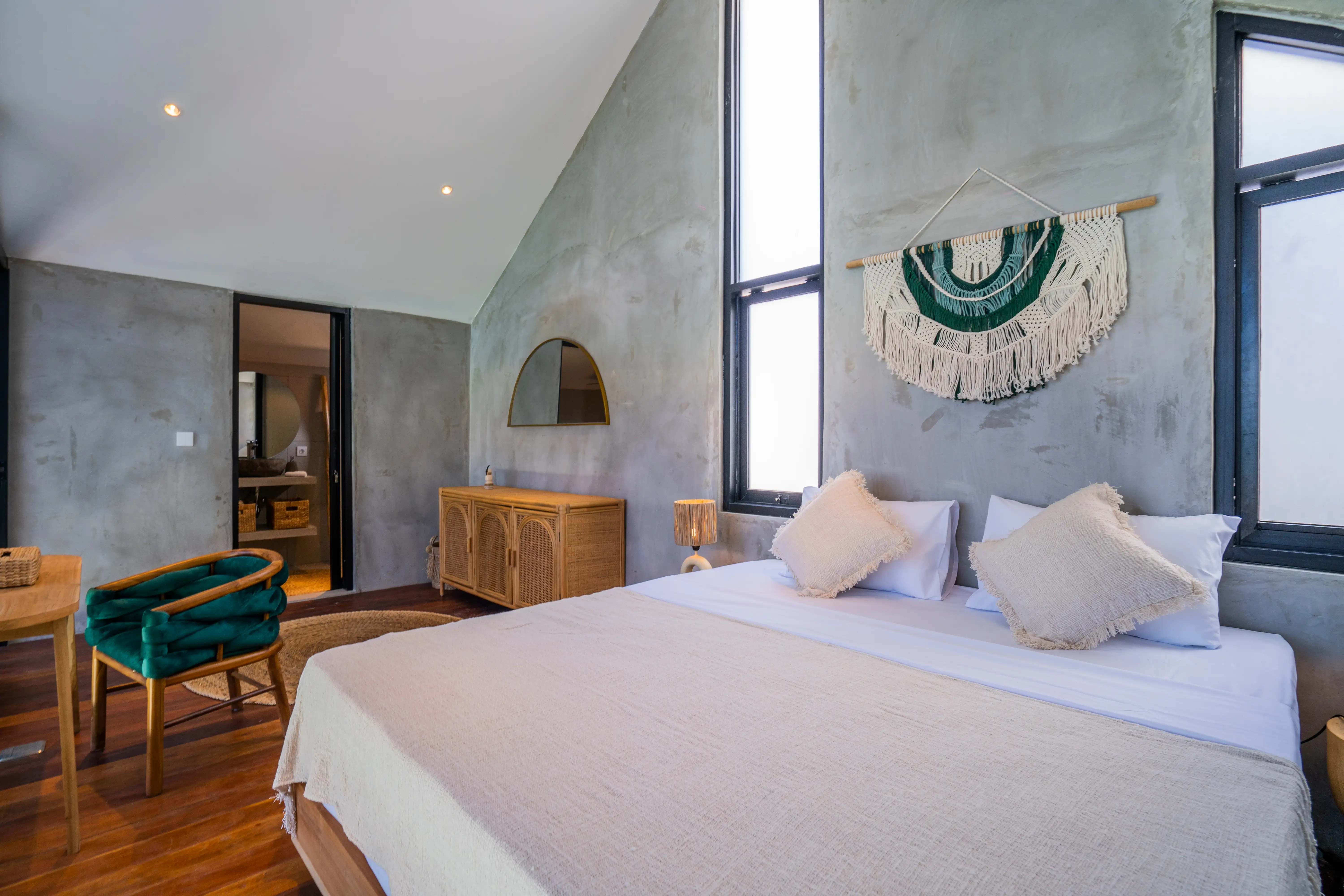 Villa 189m² in Indonesia, Kerobokan. Priced at 470000$ rent photo-5