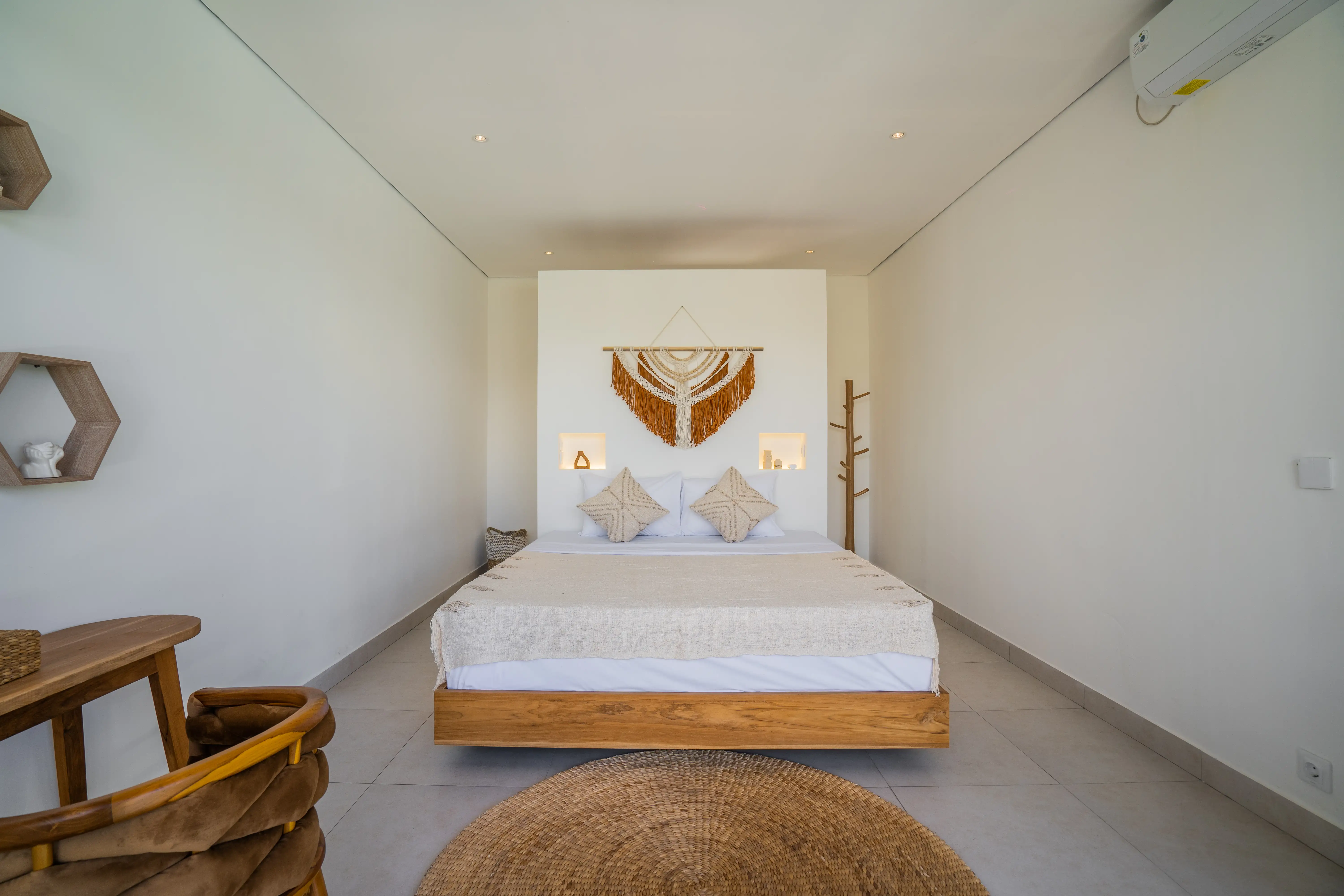 Villa 189m² in Indonesia, Kerobokan. Priced at 470000$ rent photo-8