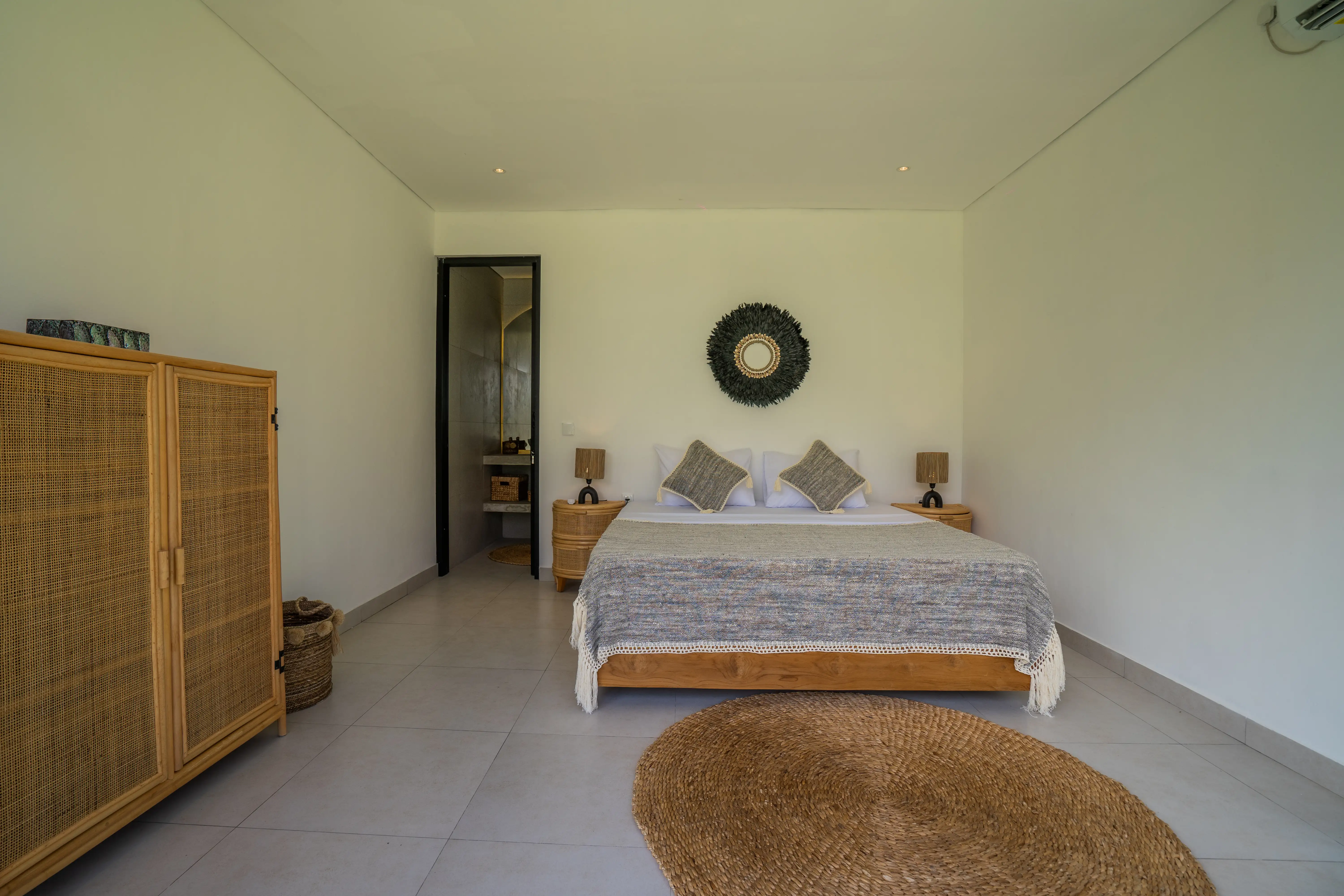 Villa 189m² in Indonesia, Kerobokan. Priced at 470000$ rent photo-17