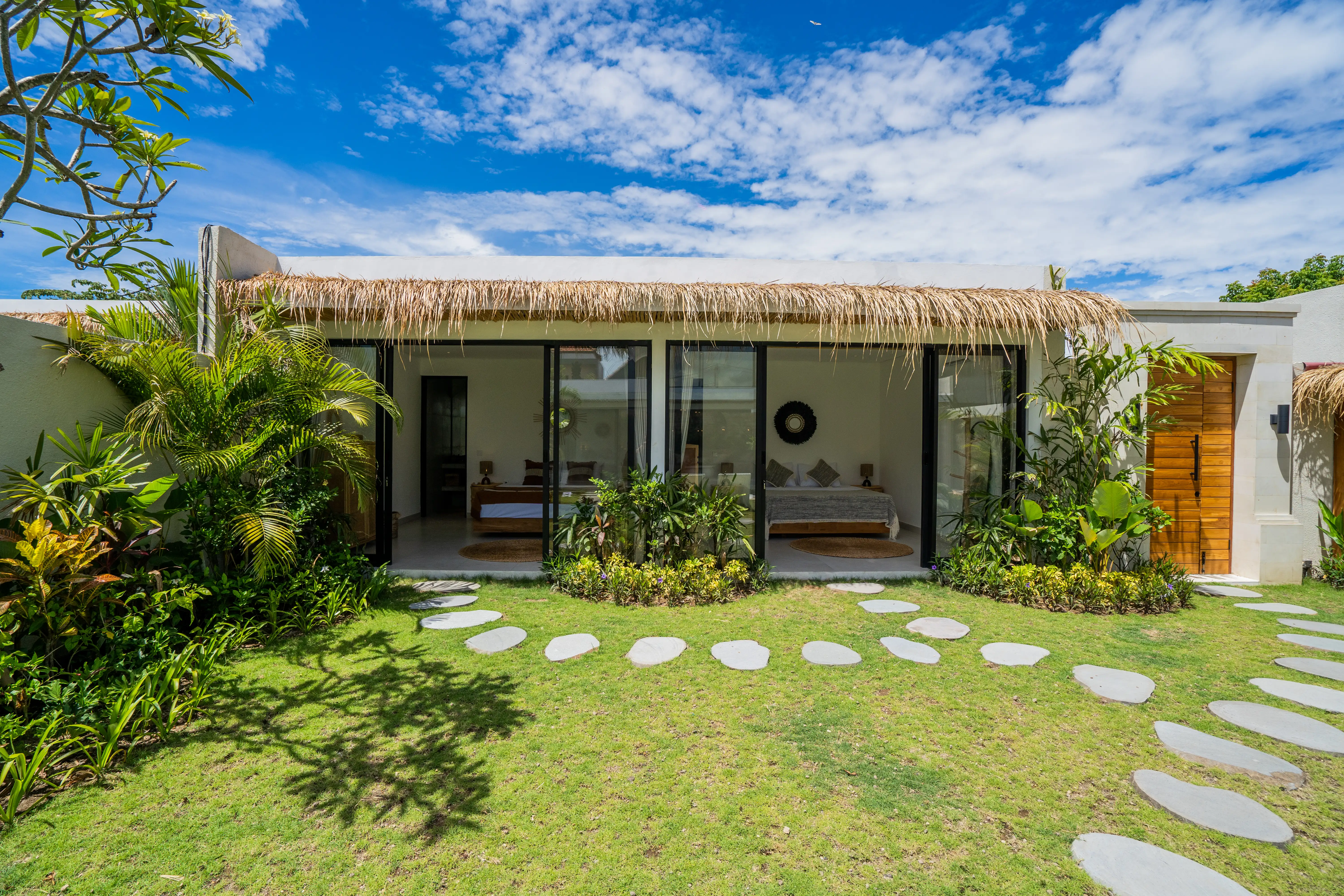 Villa 189m² in Indonesia, Kerobokan. Priced at 470000$ rent photo-19