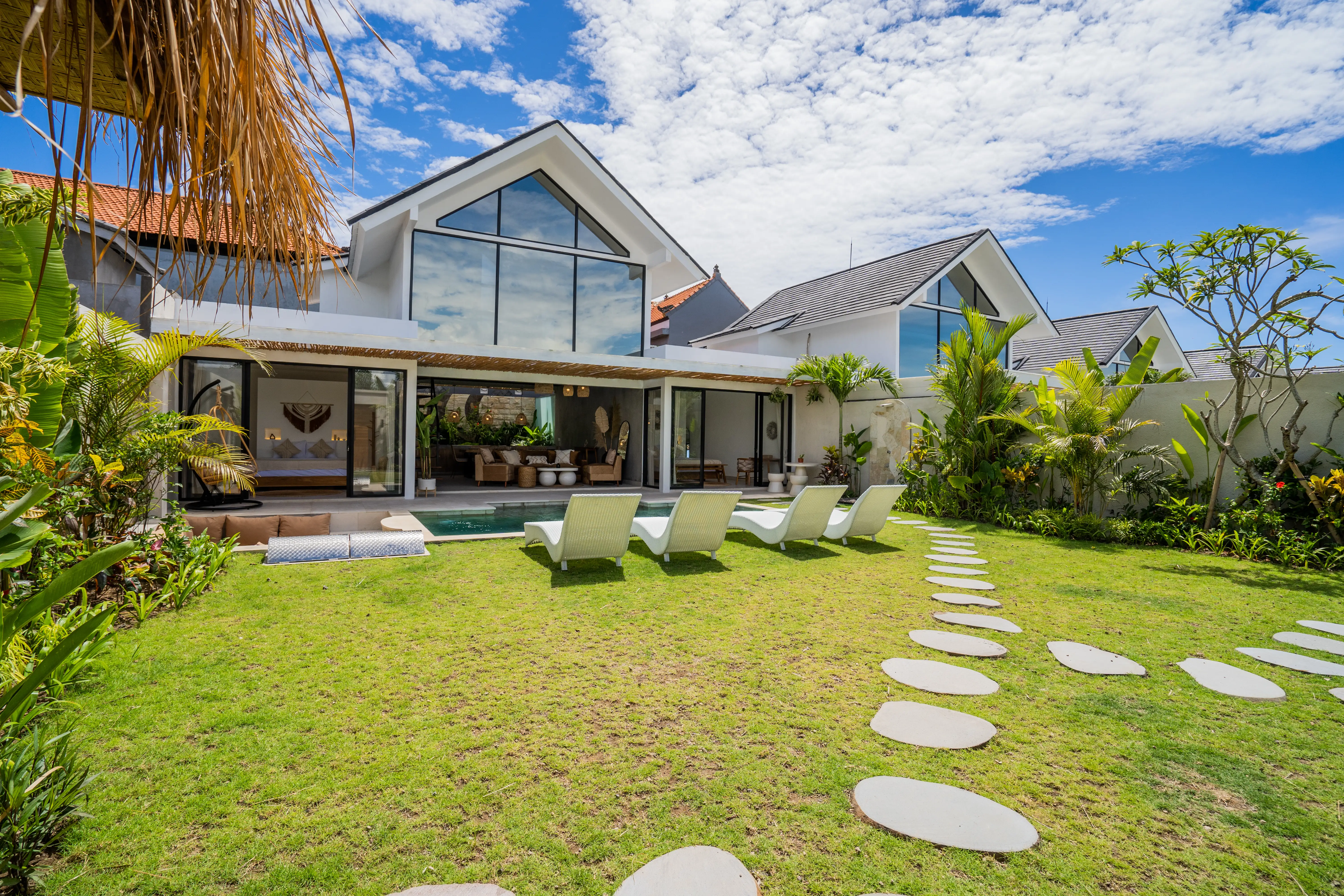 Villa 189m² in Indonesia, Kerobokan. Priced at 470000$ rent photo-21