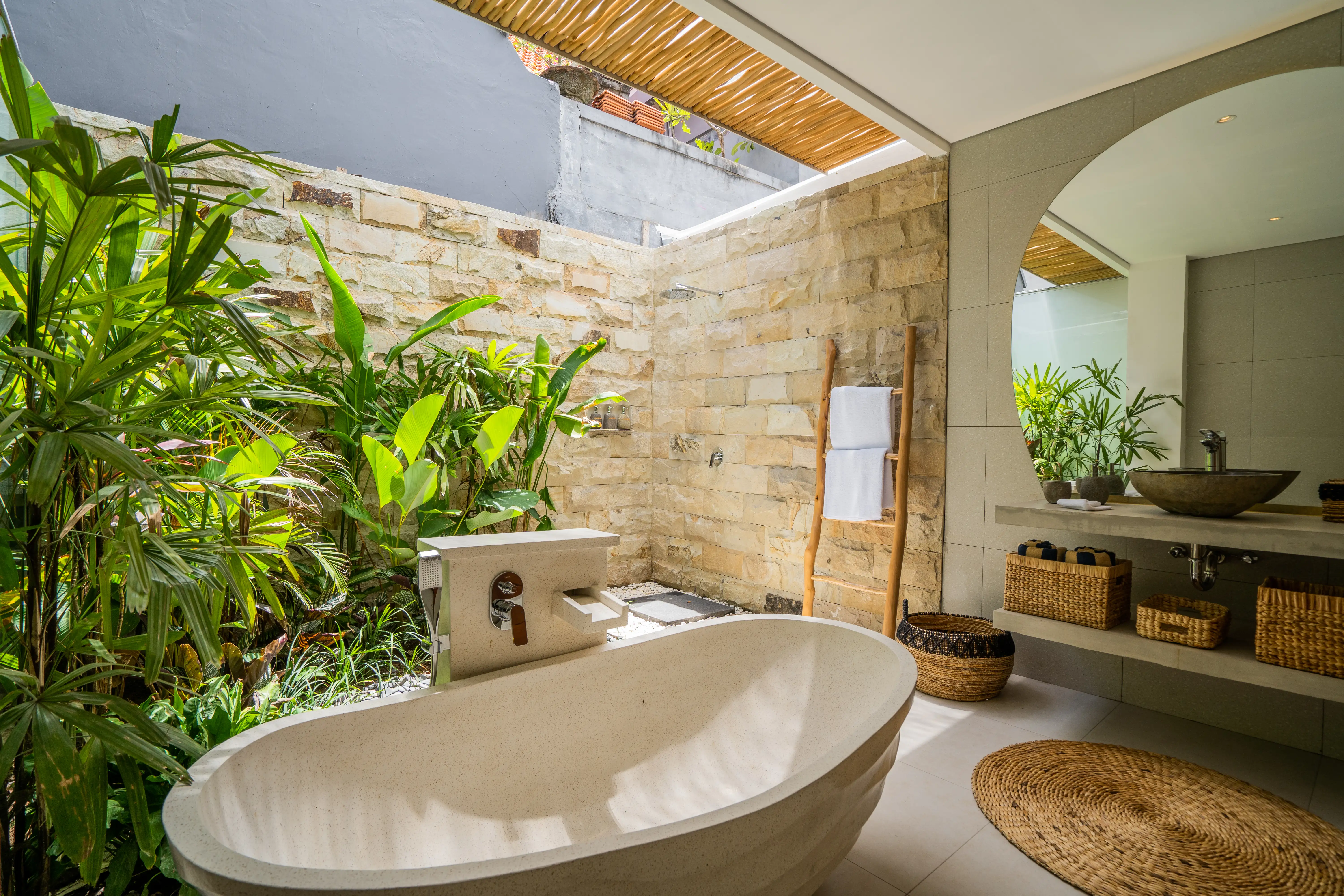 Villa 189m² in Indonesia, Kerobokan. Priced at 470000$ rent photo-33