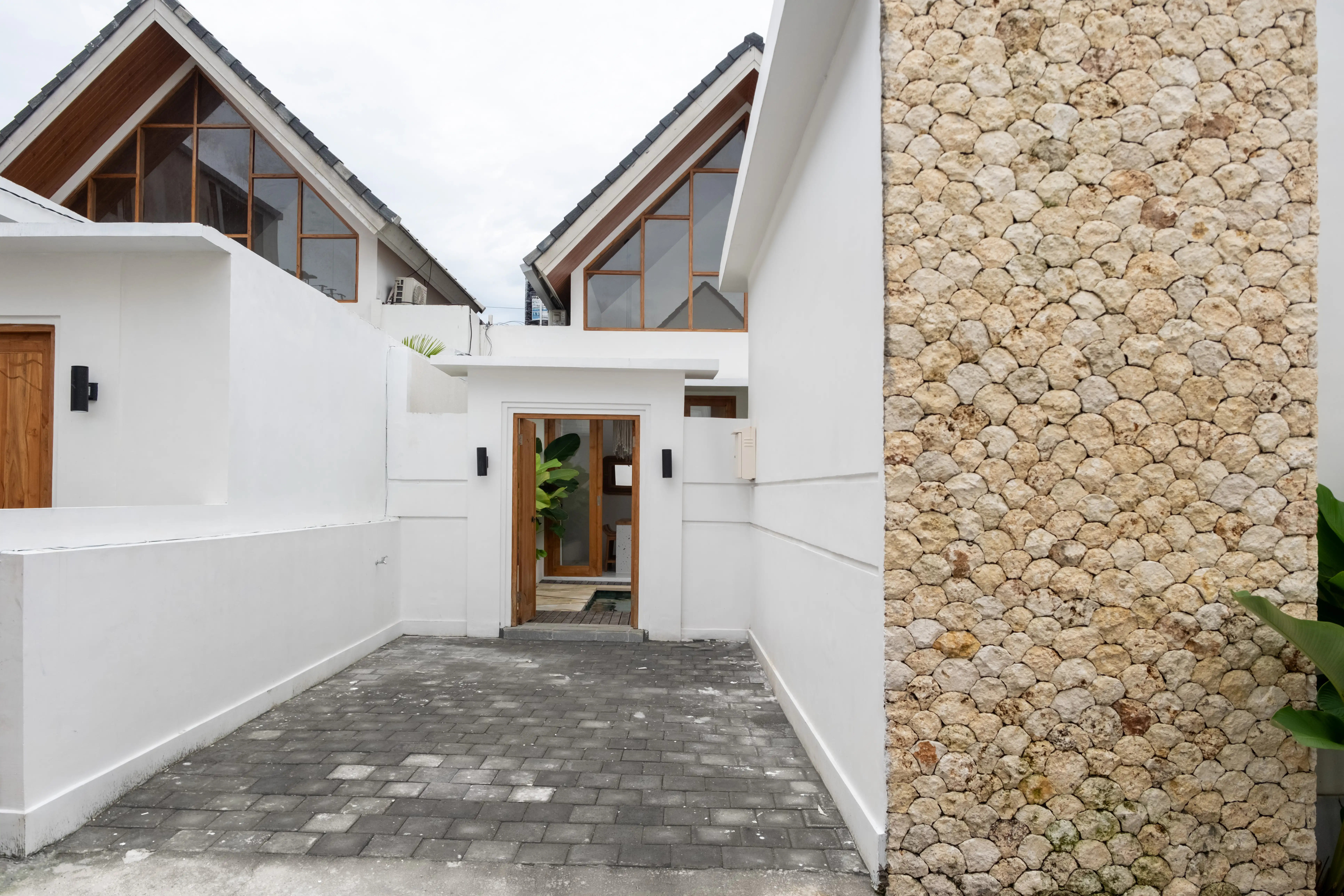 Villa 70m² in Indonesia, Kerobokan. Priced at 129000$ rent photo-12