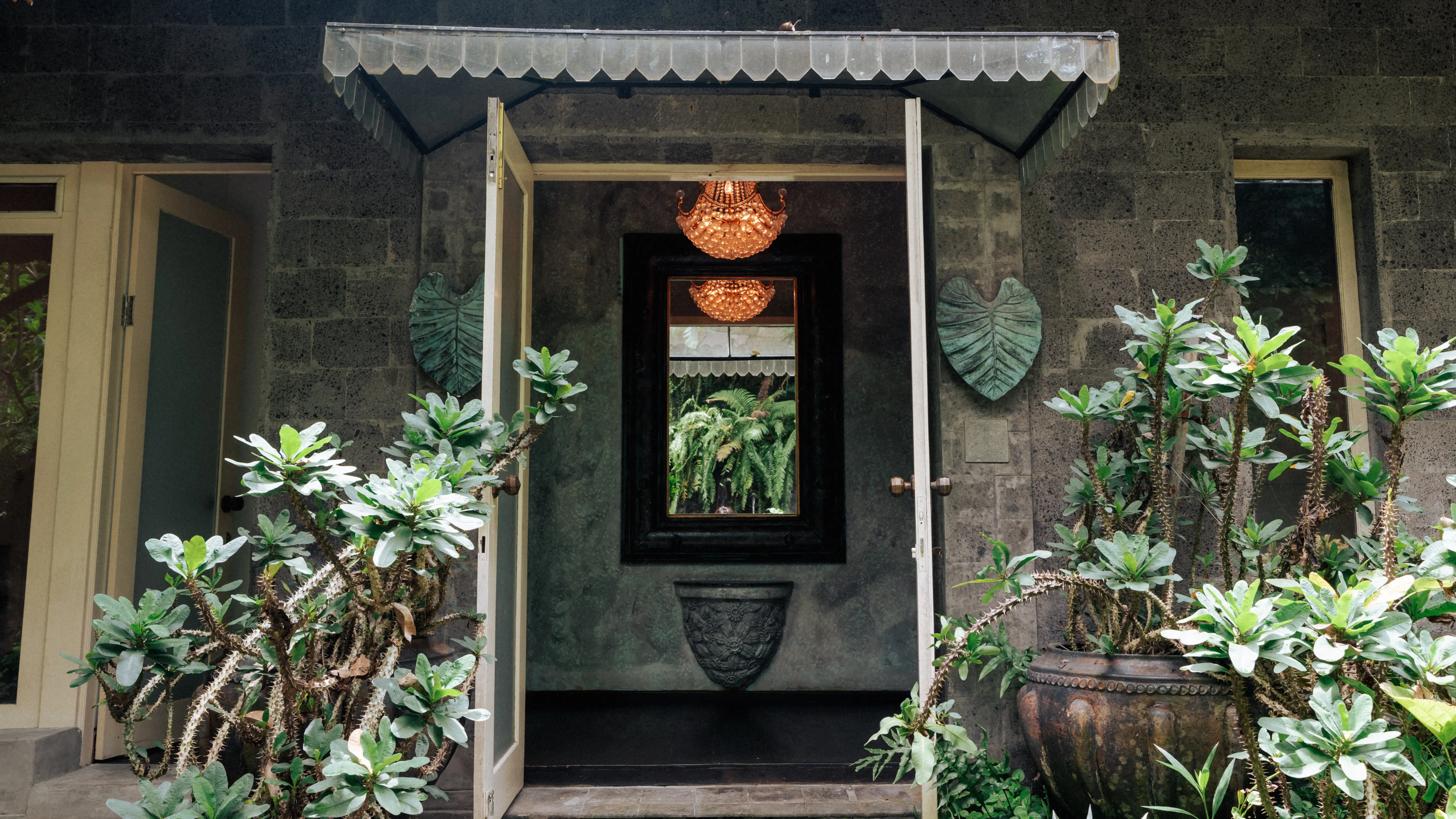 Other Properties 875m² in Indonesia, Tabanan. Priced at 2370000$ rent photo-9