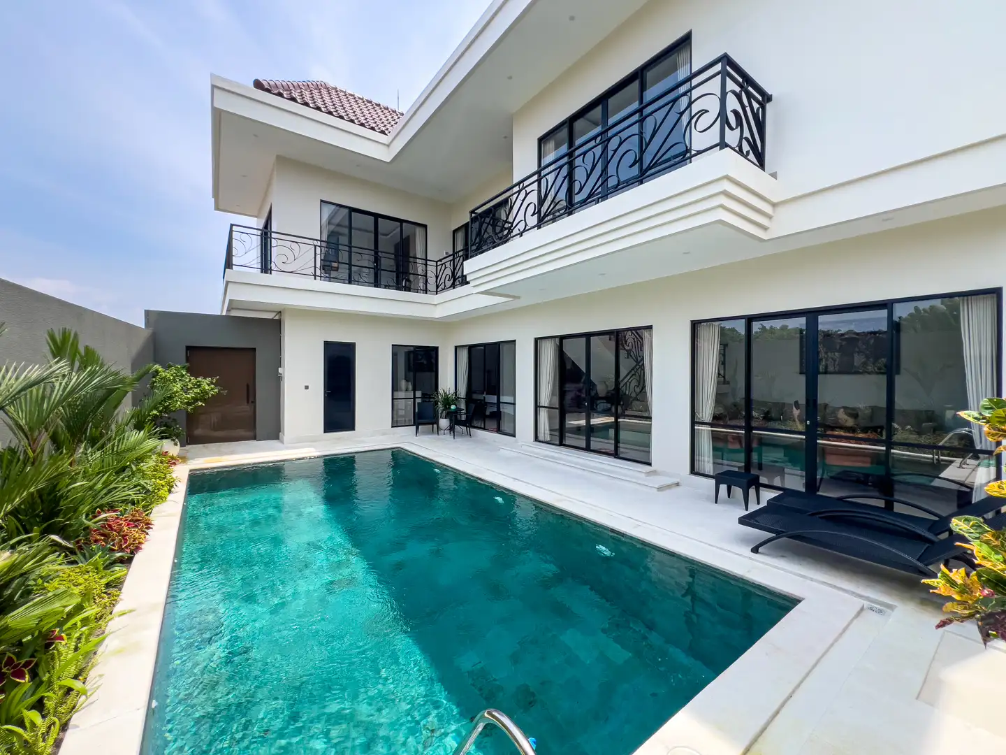 Villa 240m² in Indonesia, Kerobokan. Priced at 400000$ rent photo-2