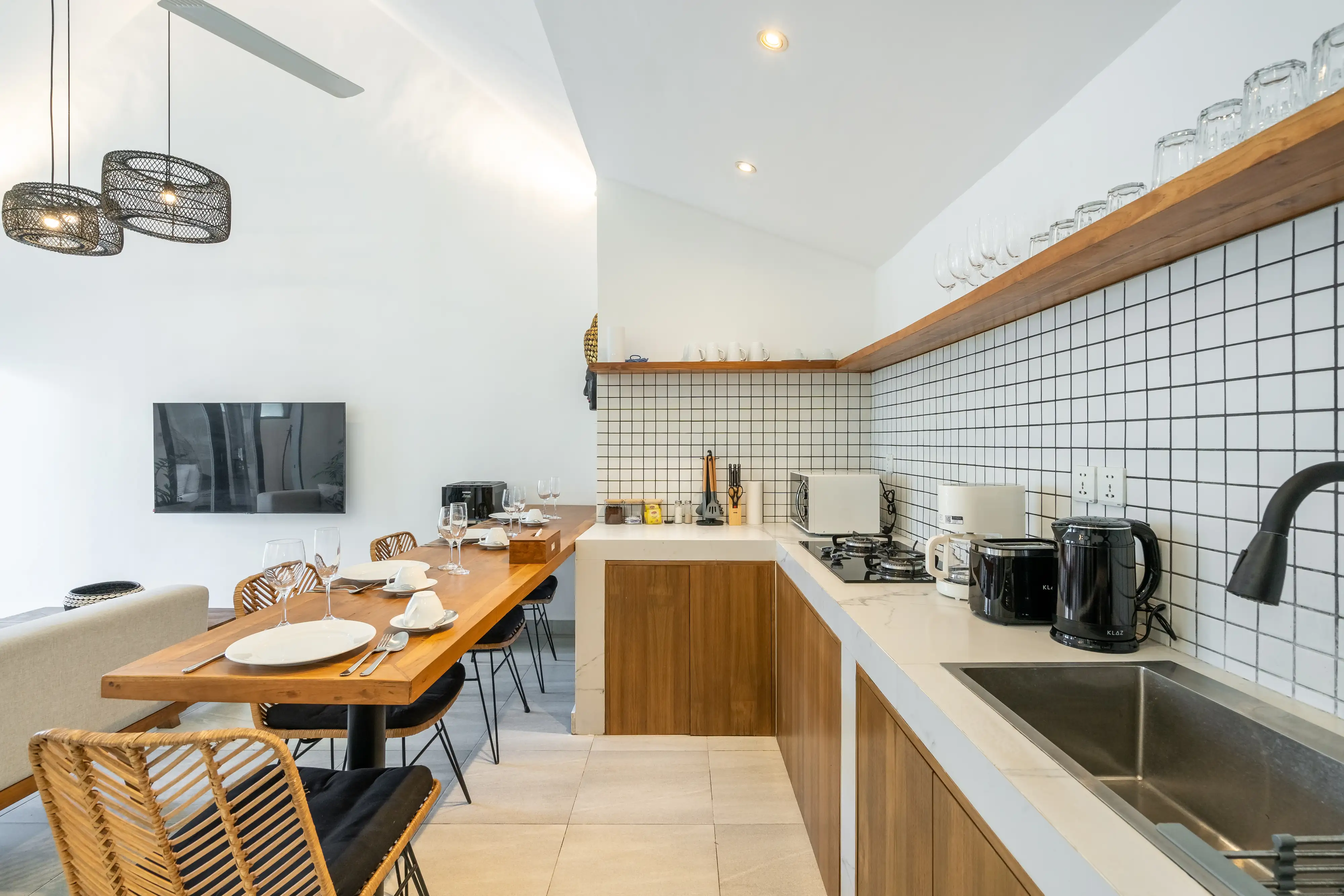 Villa 133m² in Indonesia, Canggu. Priced at 33270$ rent photo-4