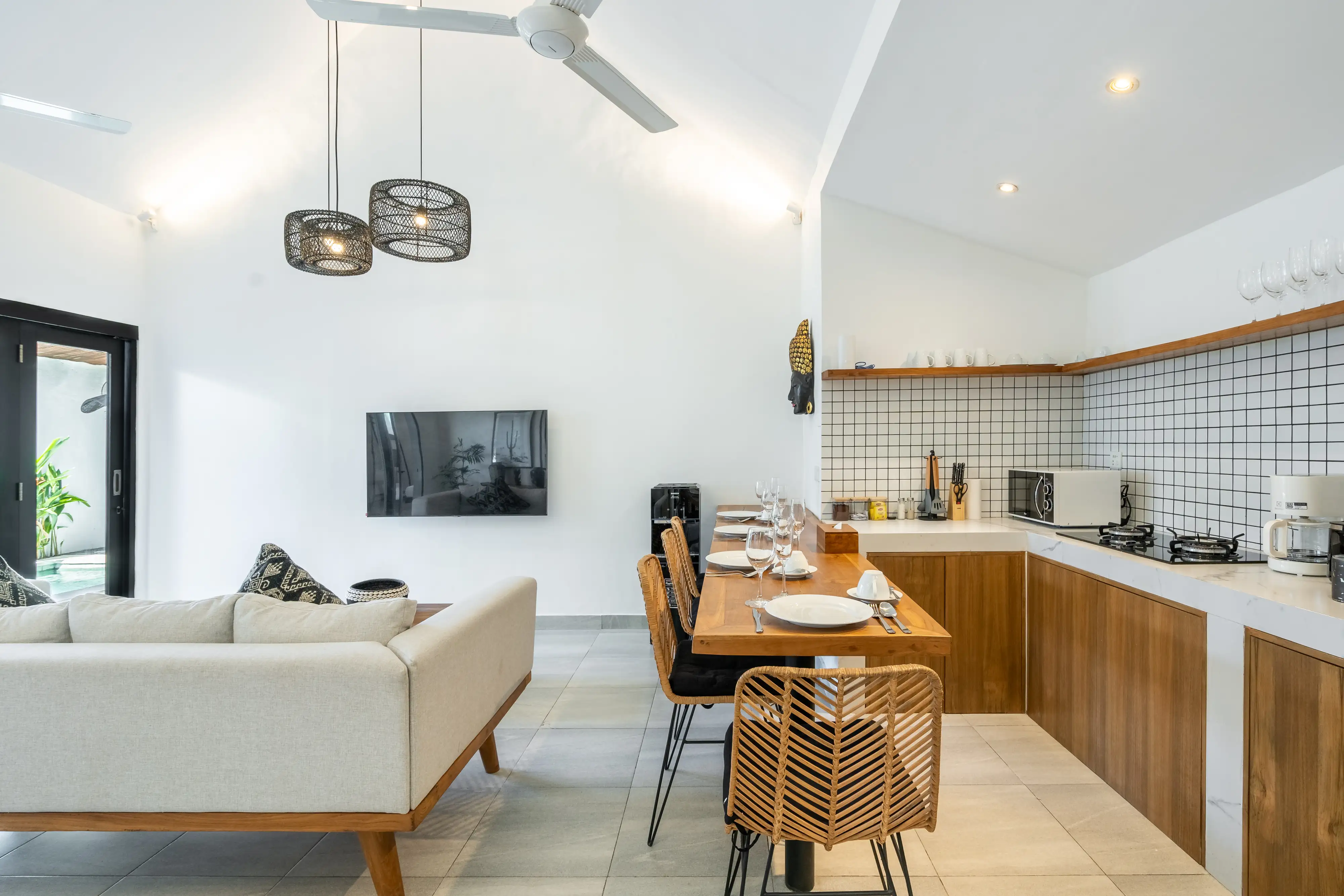 Villa 133m² in Indonesia, Canggu. Priced at 33270$ rent photo-5
