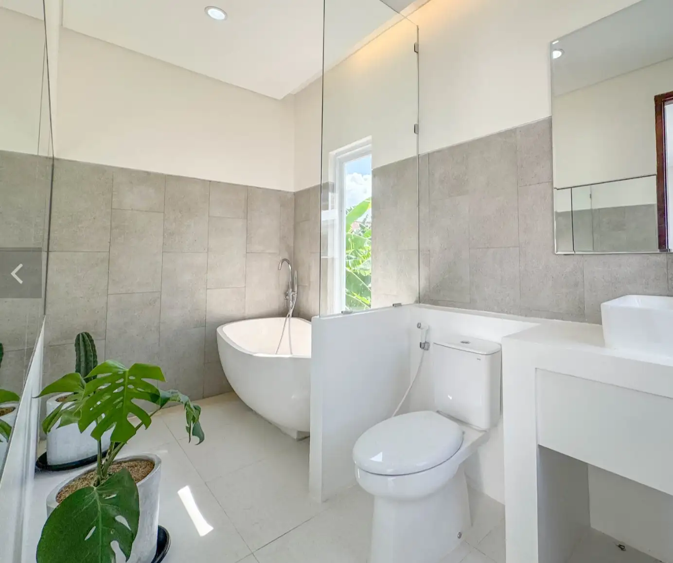Villa 185m² in Indonesia, Kerobokan. Priced at 295000$ rent photo-5