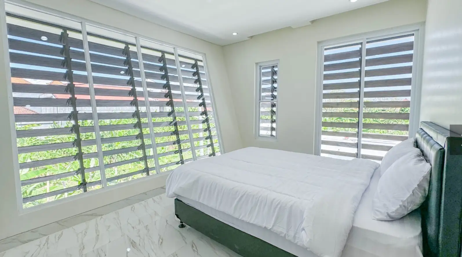 Villa 185m² in Indonesia, Kerobokan. Priced at 295000$ rent photo-13