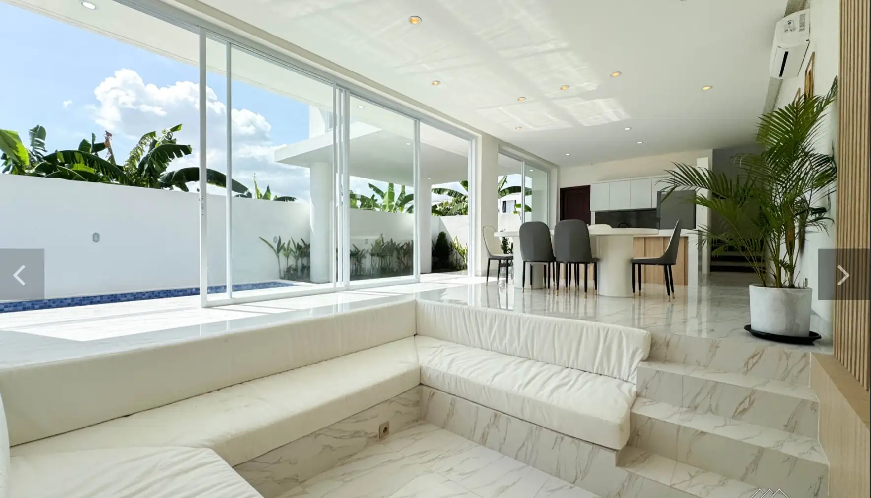 Villa 185m² in Indonesia, Kerobokan. Priced at 295000$ rent photo-17