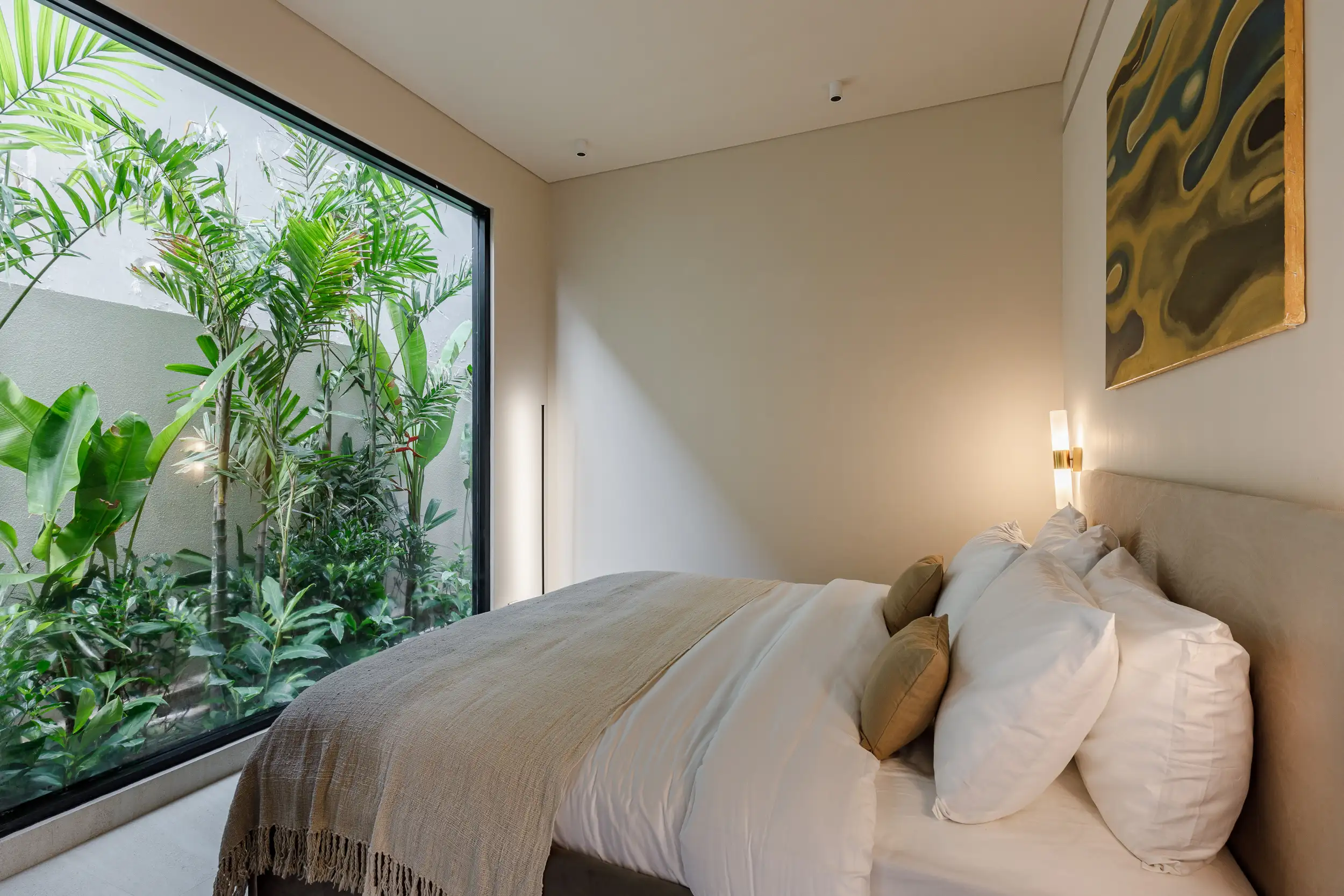 Villa 108m² in Indonesia, Canggu. Priced at 370000$ rent photo-10