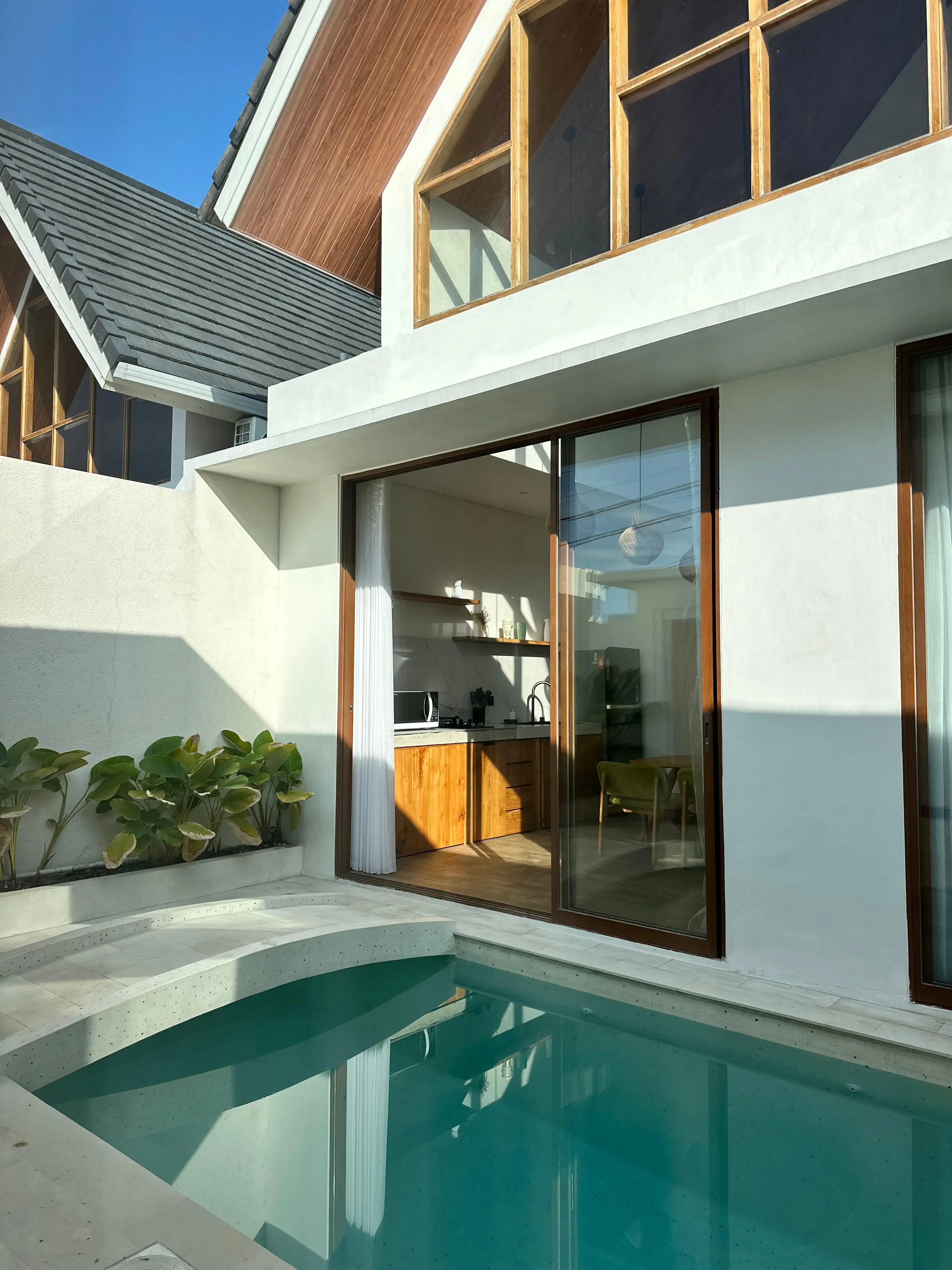 Villa 70m² in Indonesia, Kerobokan. Priced at 128000$ rent photo-13