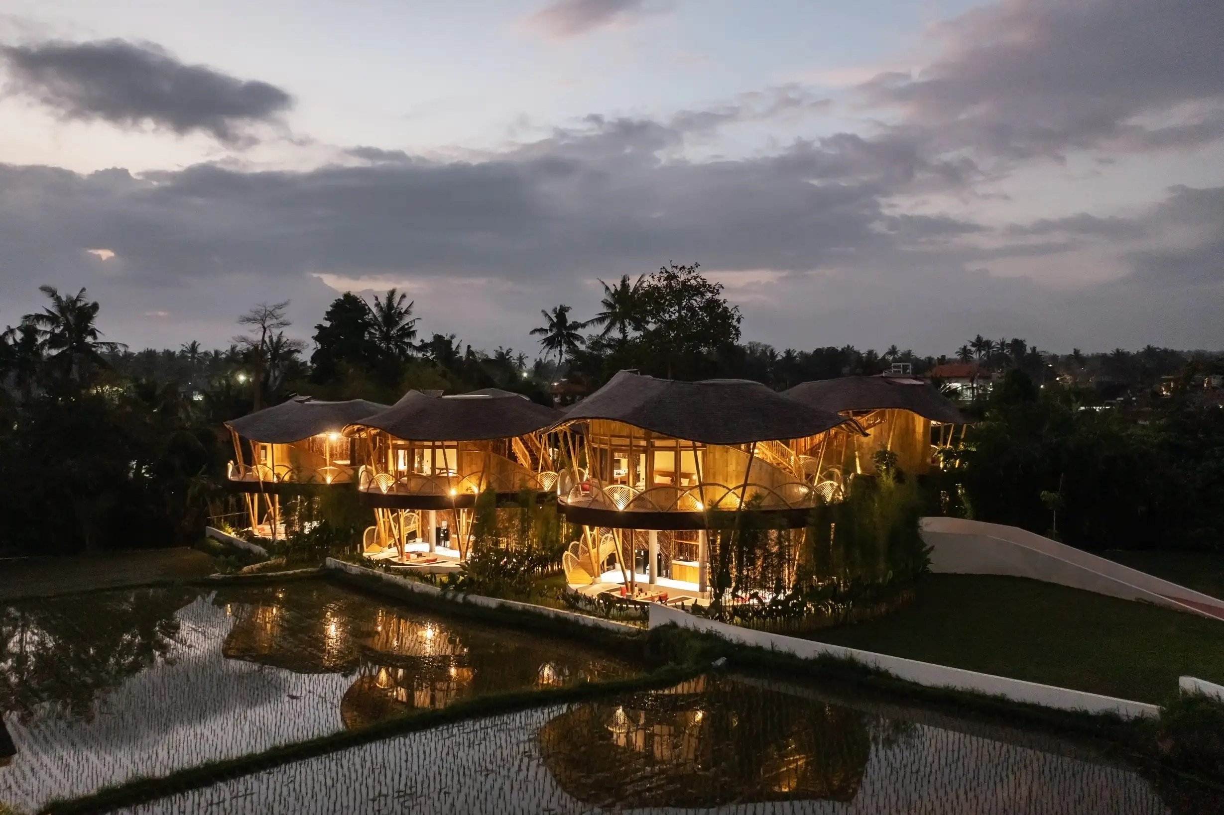 Villa 1792m² in Indonesia, Ubud. Priced at 1803000$ rent photo-1