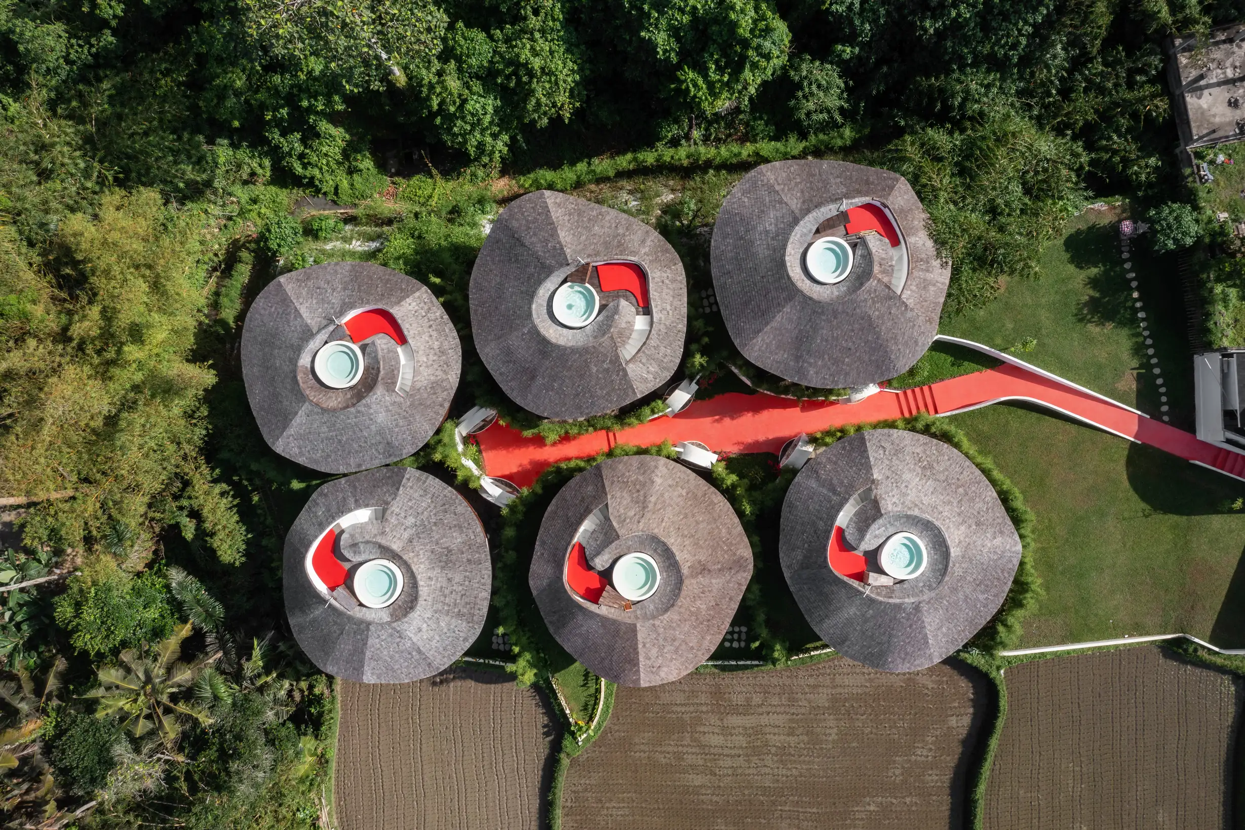 Villa 1792m² in Indonesia, Ubud. Priced at 1803000$ rent photo-6