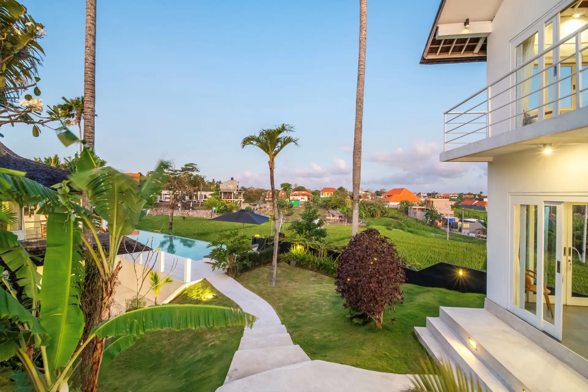 Villa 640m² in Indonesia, Canggu. Priced at 60000$ rent photo-8