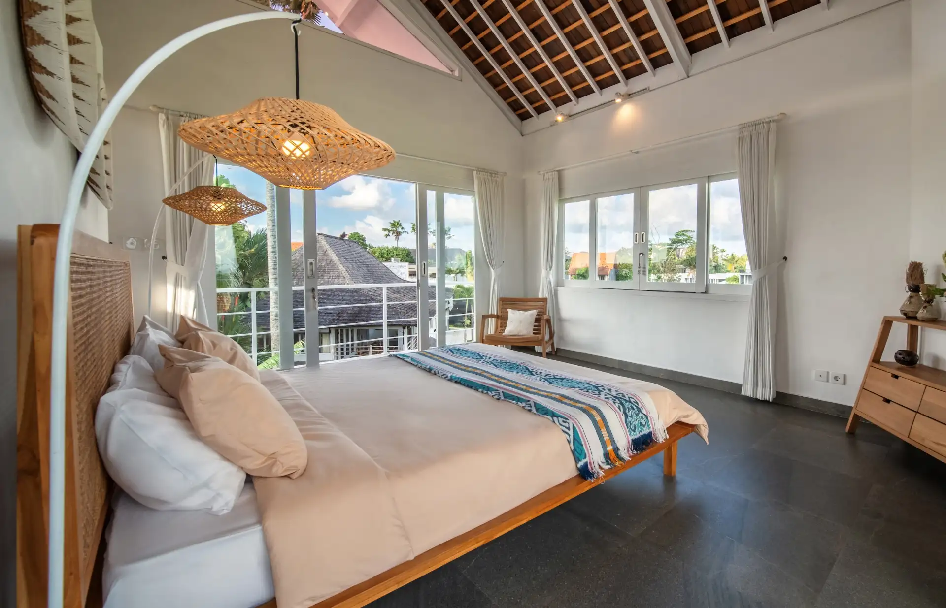 Villa 640m² in Indonesia, Canggu. Priced at 60000$ rent photo-15