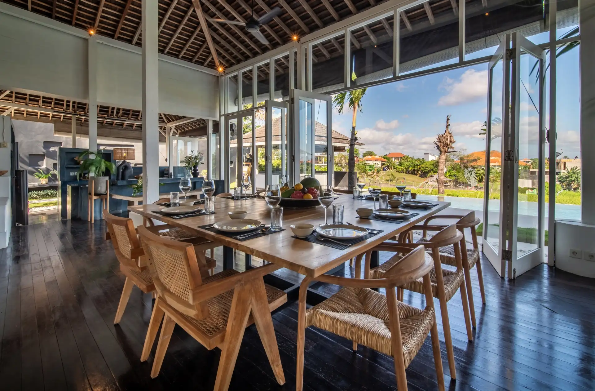 Villa 640m² in Indonesia, Canggu. Priced at 60000$ rent photo-28