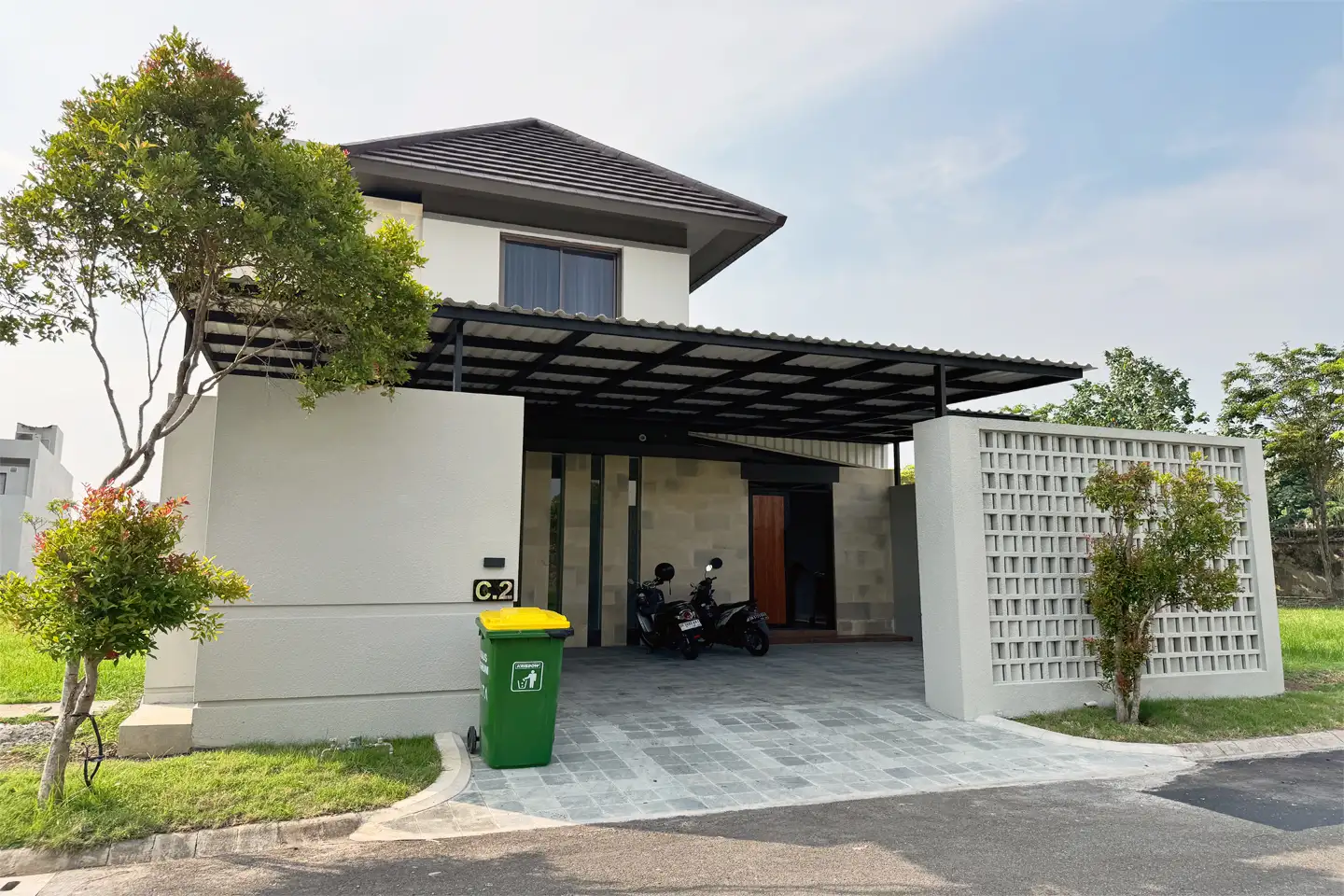 Villa 238m² in Indonesia, Kedungu. Priced at 25599$ rent photo-1