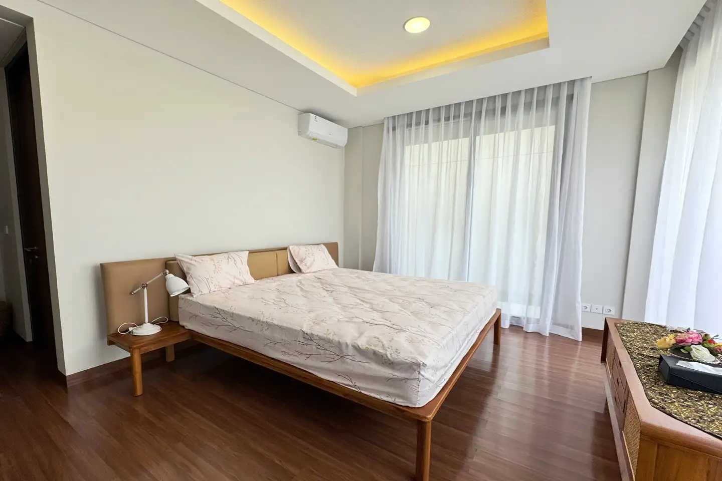 Villa 238m² in Indonesia, Kedungu. Priced at 25599$ rent photo-11