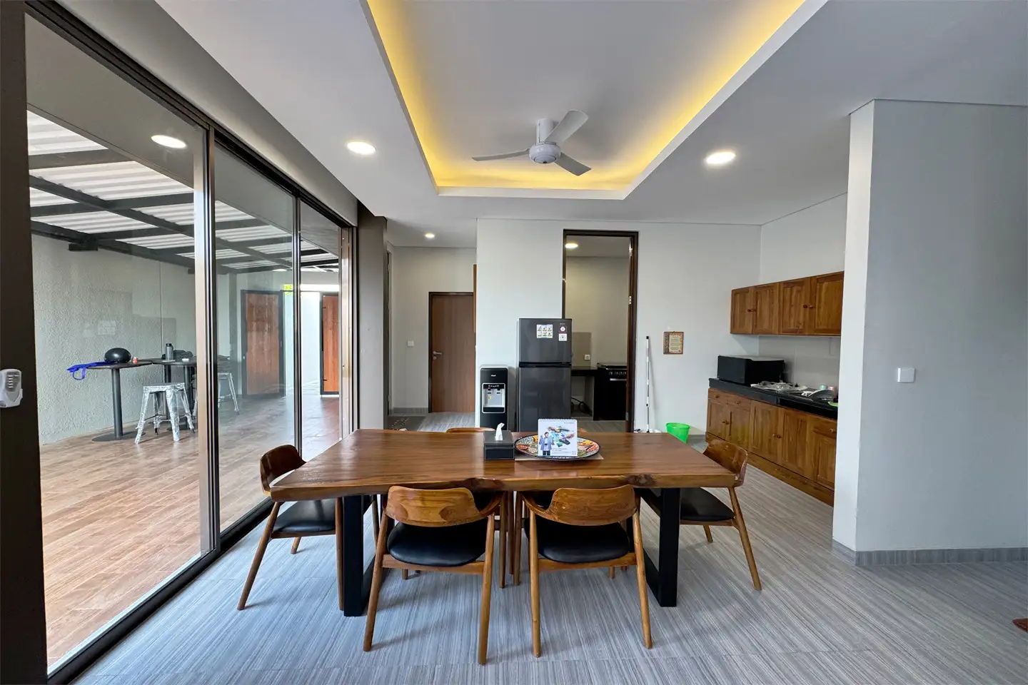 Villa 238m² in Indonesia, Kedungu. Priced at 25599$ rent photo-12