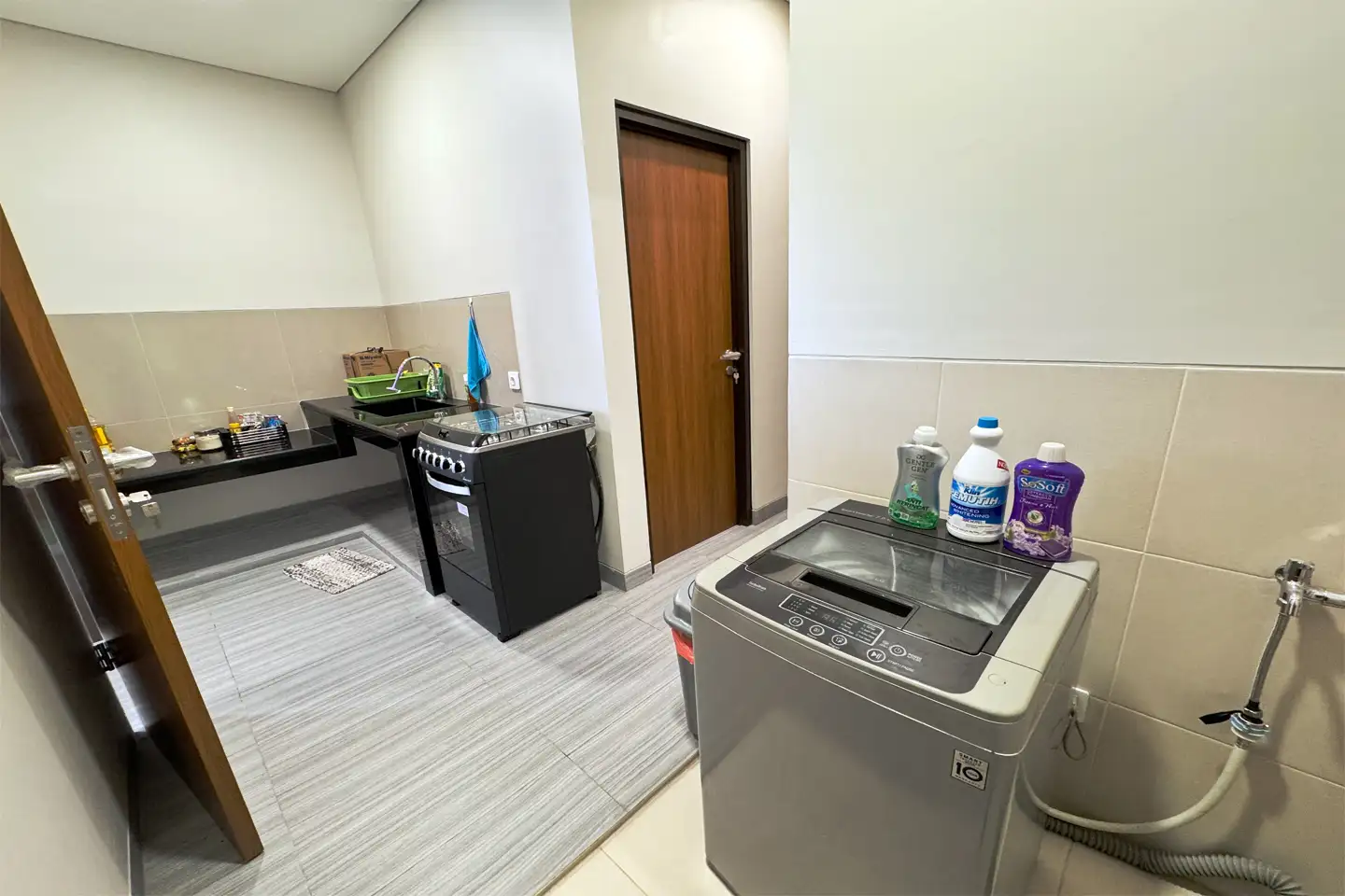 Villa 238m² in Indonesia, Kedungu. Priced at 25599$ rent photo-14