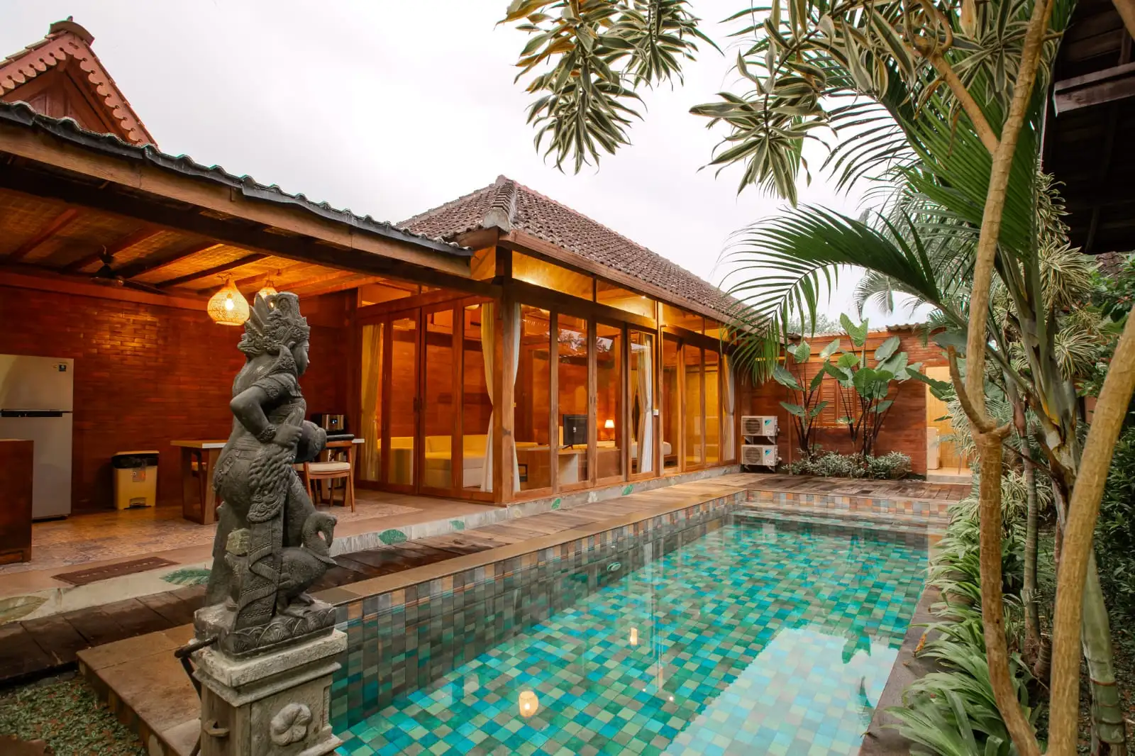 Villa 180m² in Indonesia, Tabanan. Priced at 12272$ rent photo-3