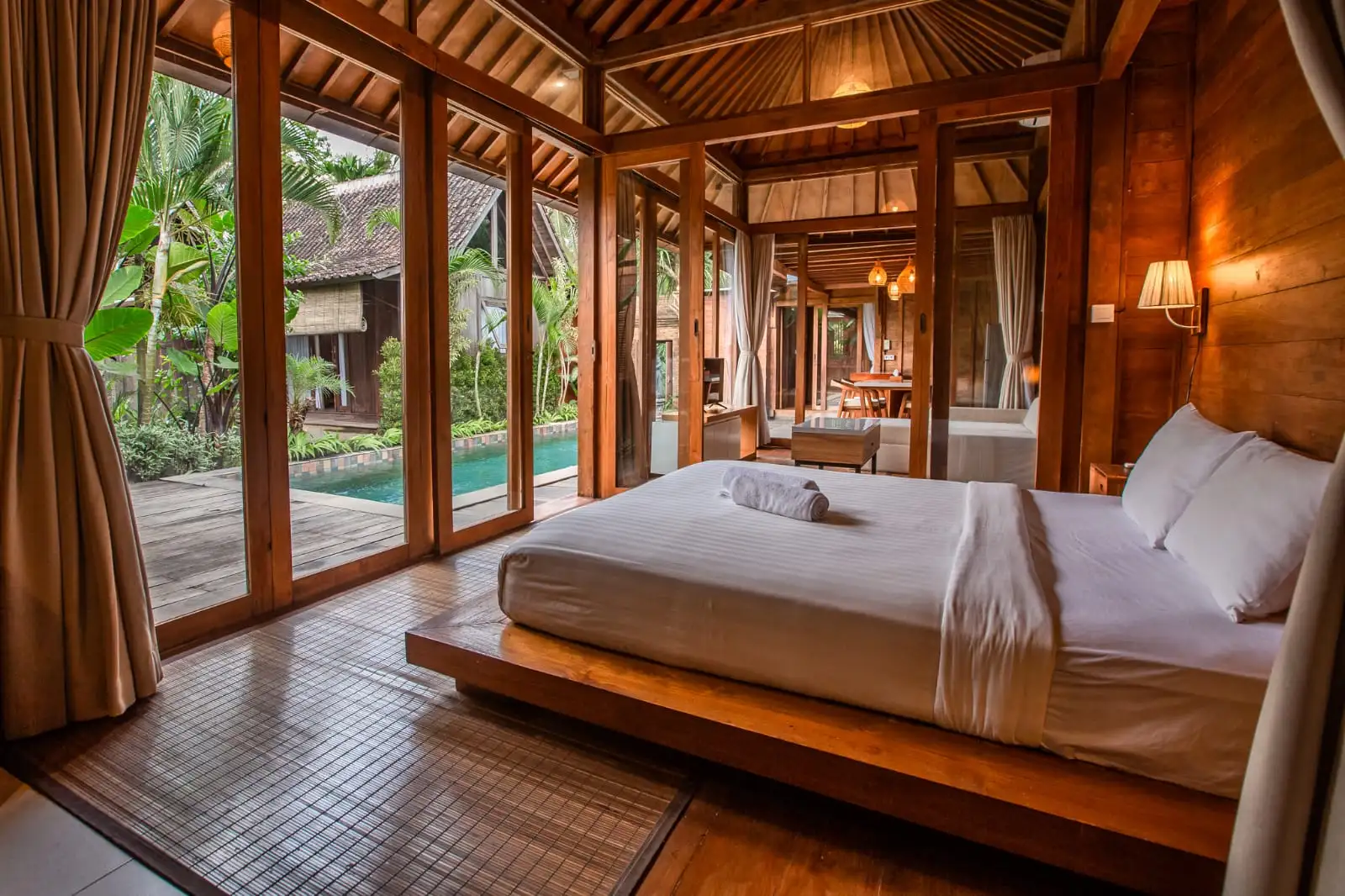 Villa 180m² in Indonesia, Tabanan. Priced at 12272$ rent photo-6