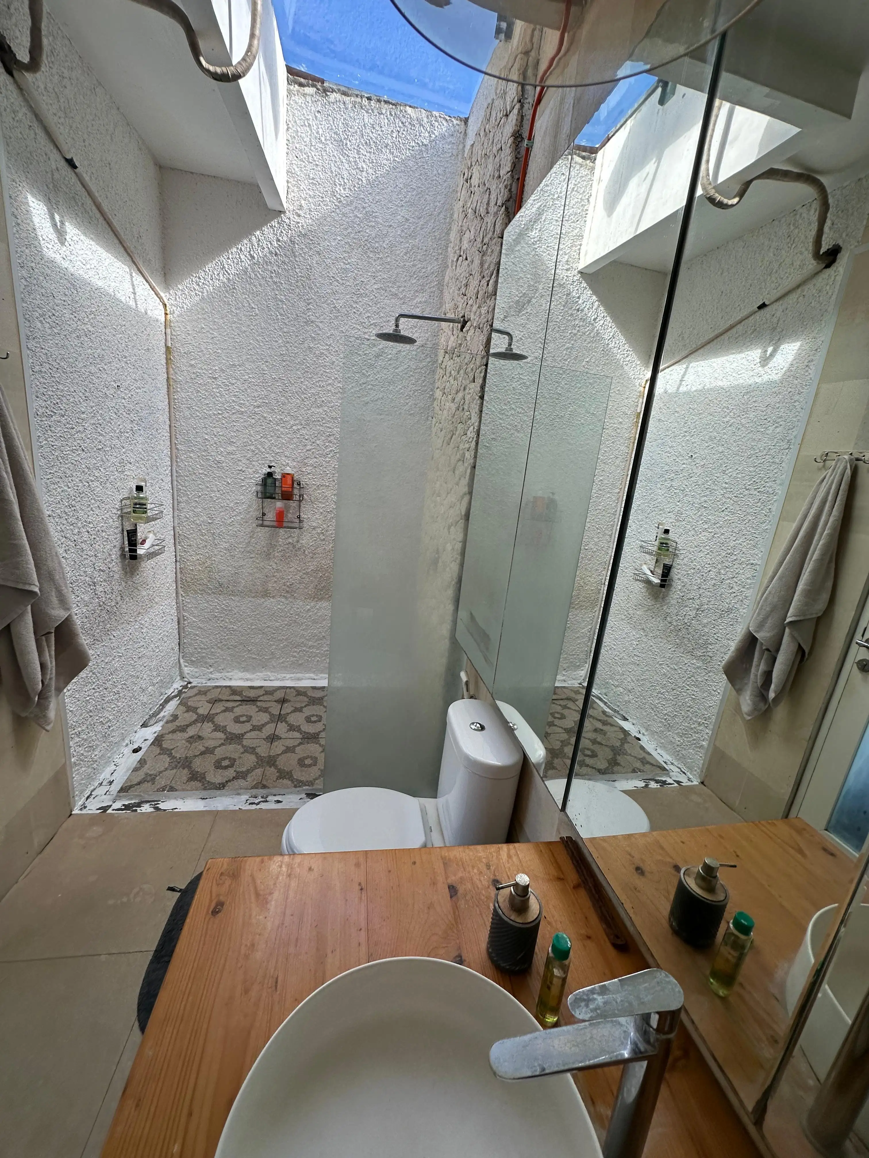 Villa 180m² in Indonesia, Bukit. Priced at 30057$ rent photo-9