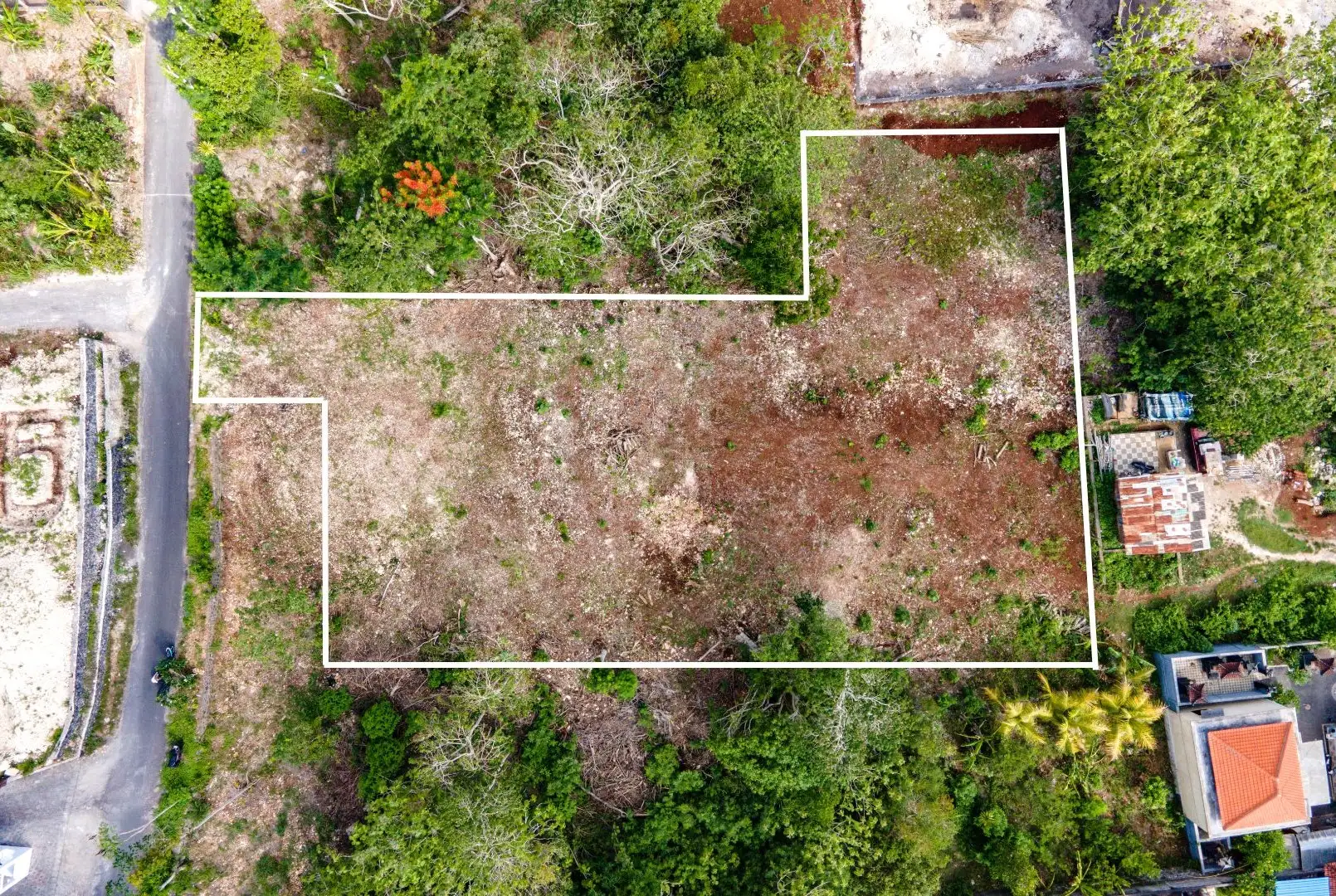 Land 0m² in Indonesia, Bukit. Priced at 331800$ rent photo-2