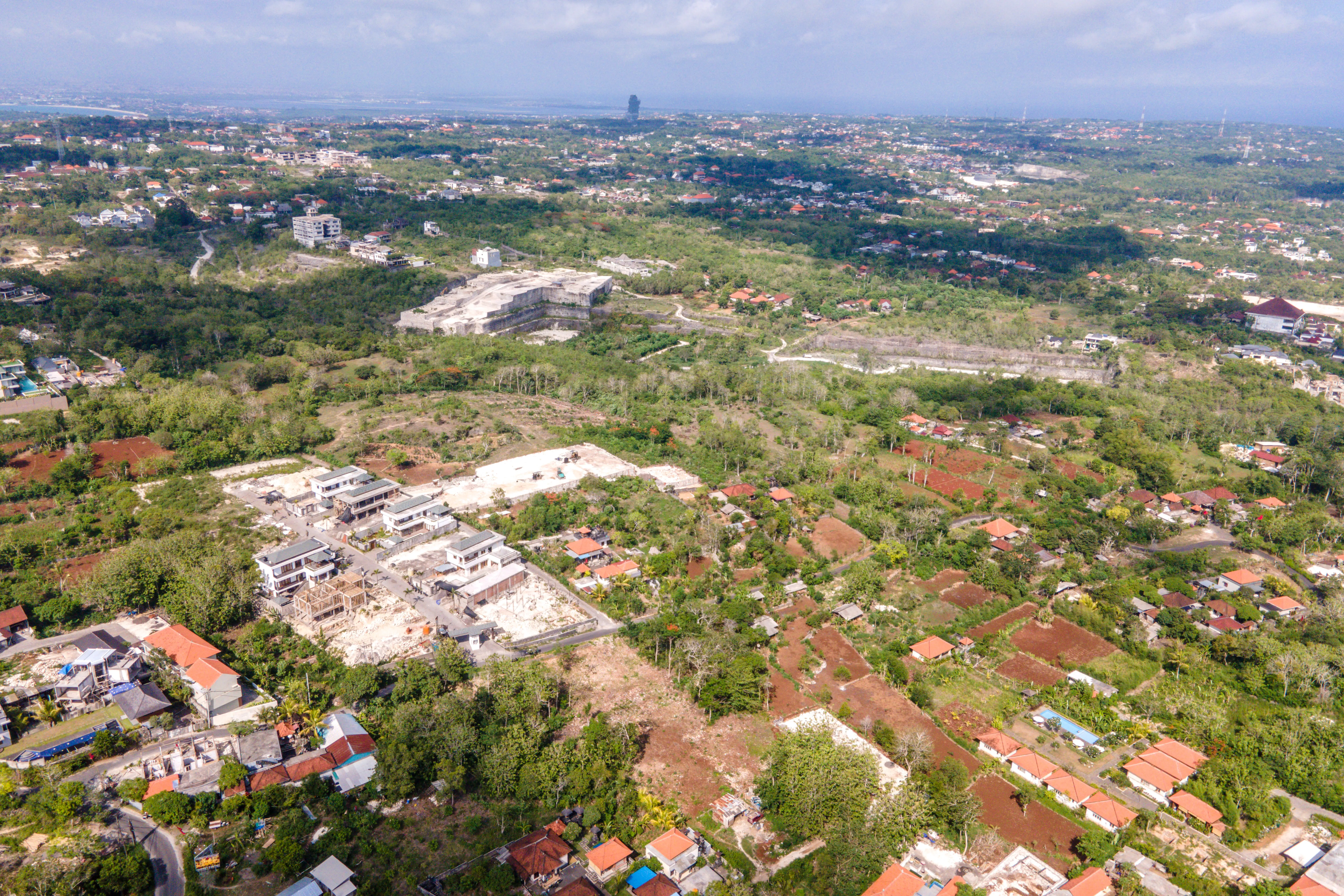 Land 0m² in Indonesia, Bukit. Priced at 331800$ rent photo-5