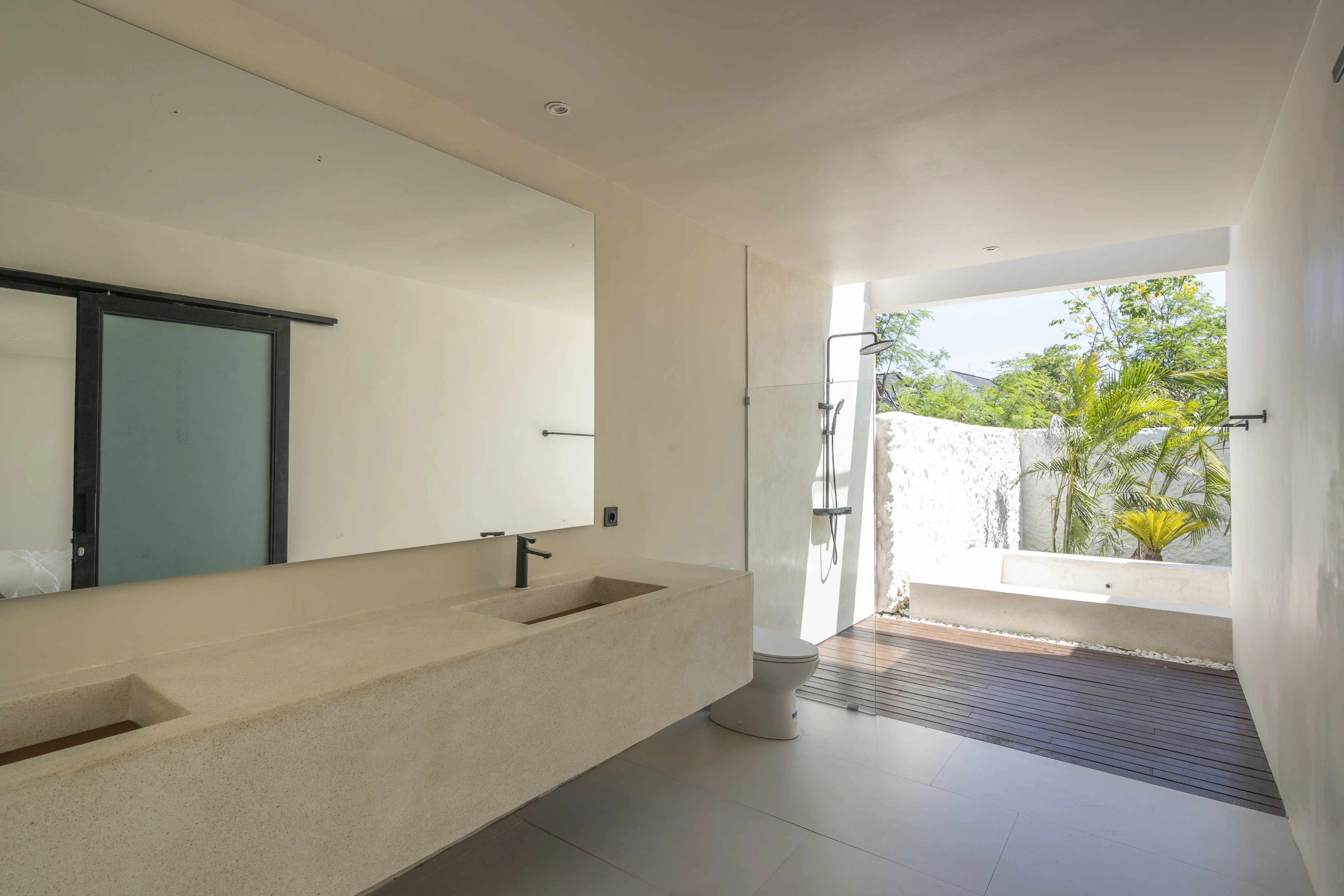 Villa 320m² in Indonesia, Bukit. Priced at 73200$ rent photo-8
