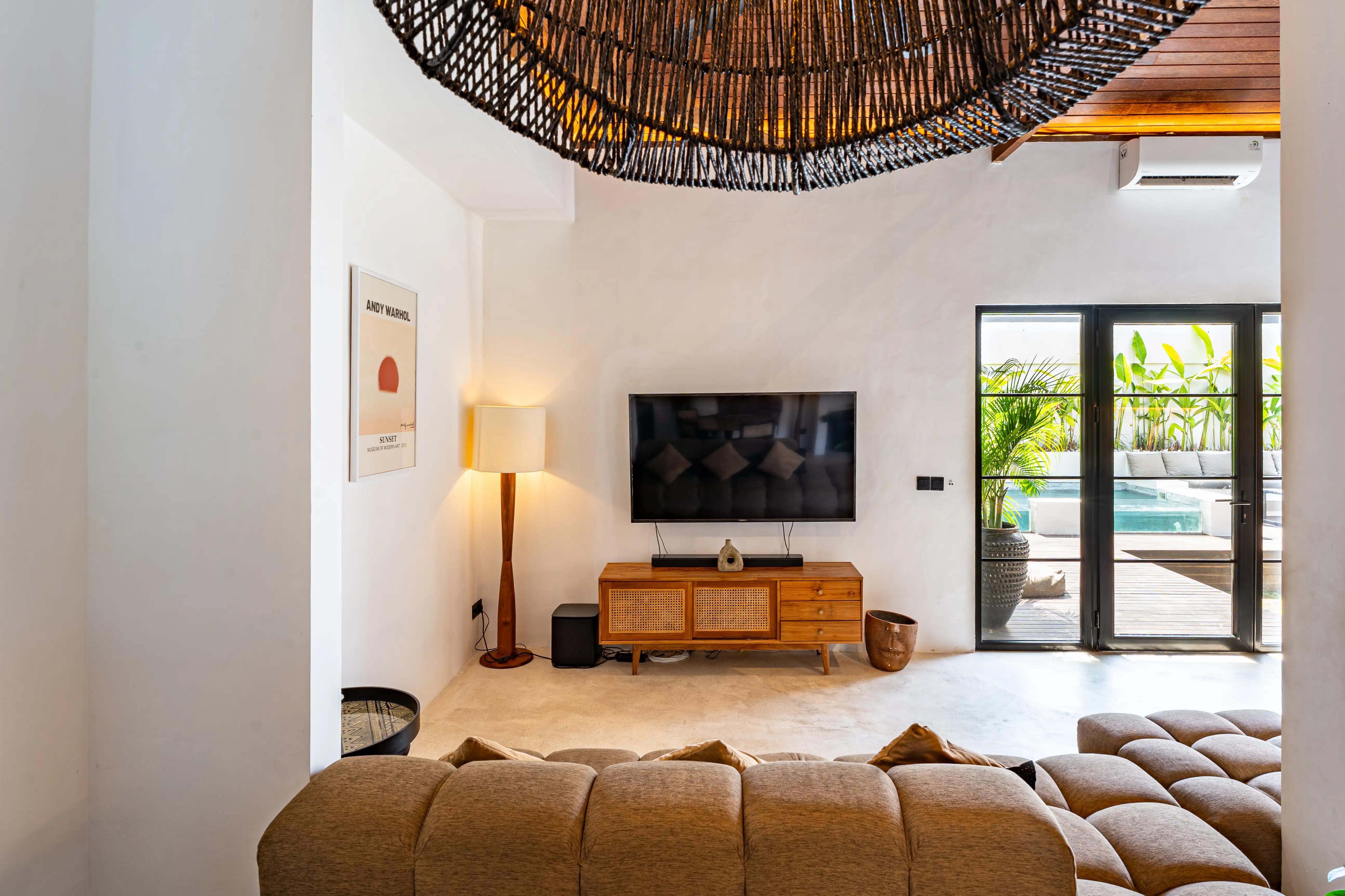 Villa 115m² in Indonesia, Canggu. Priced at 195000$ rent photo-7